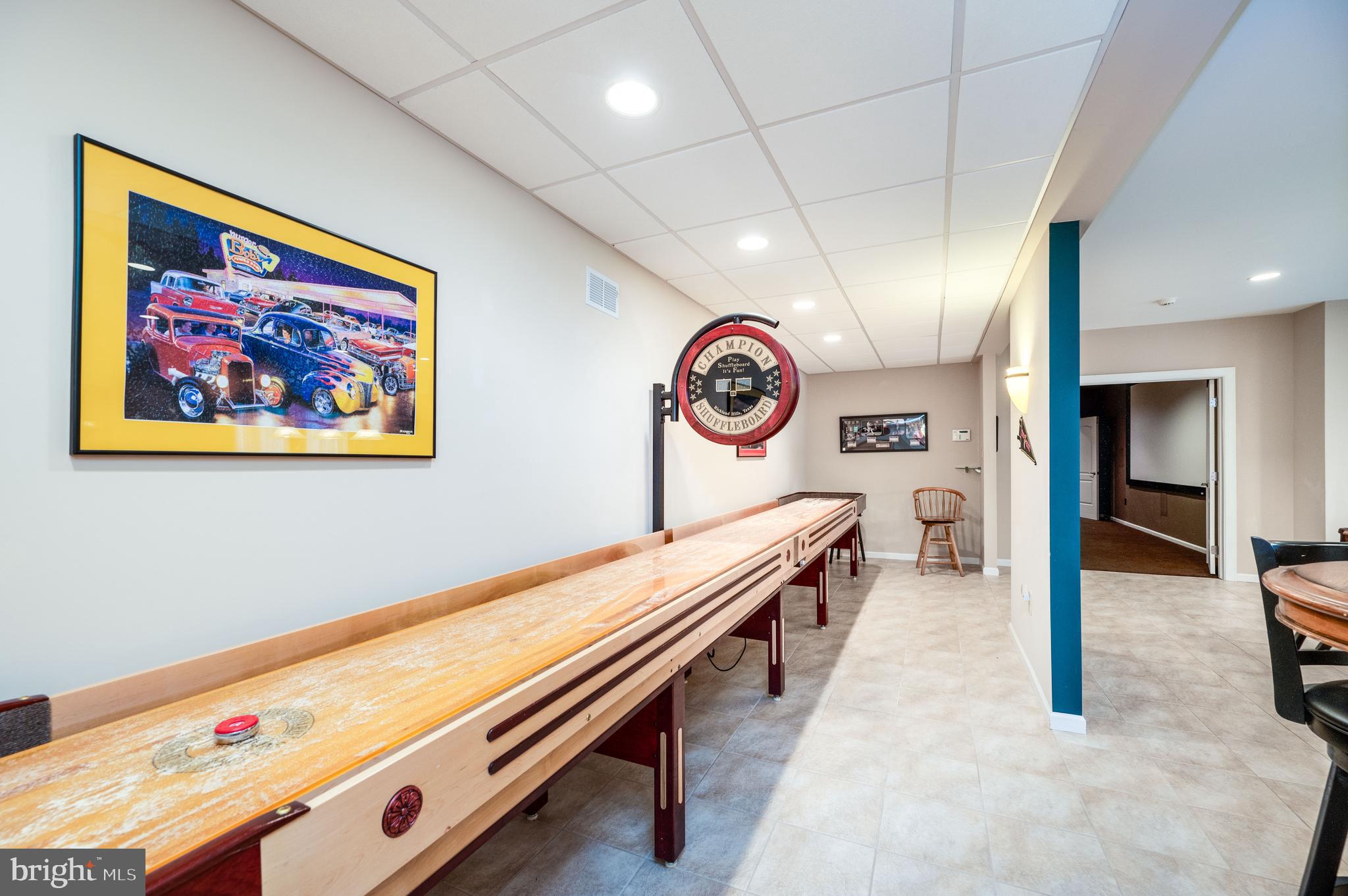 CHESTNUT HILL FARM - Residential