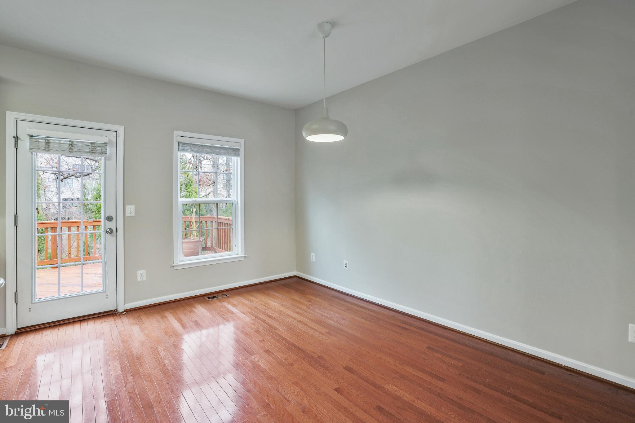 BELMONT TRACE - Residential Lease