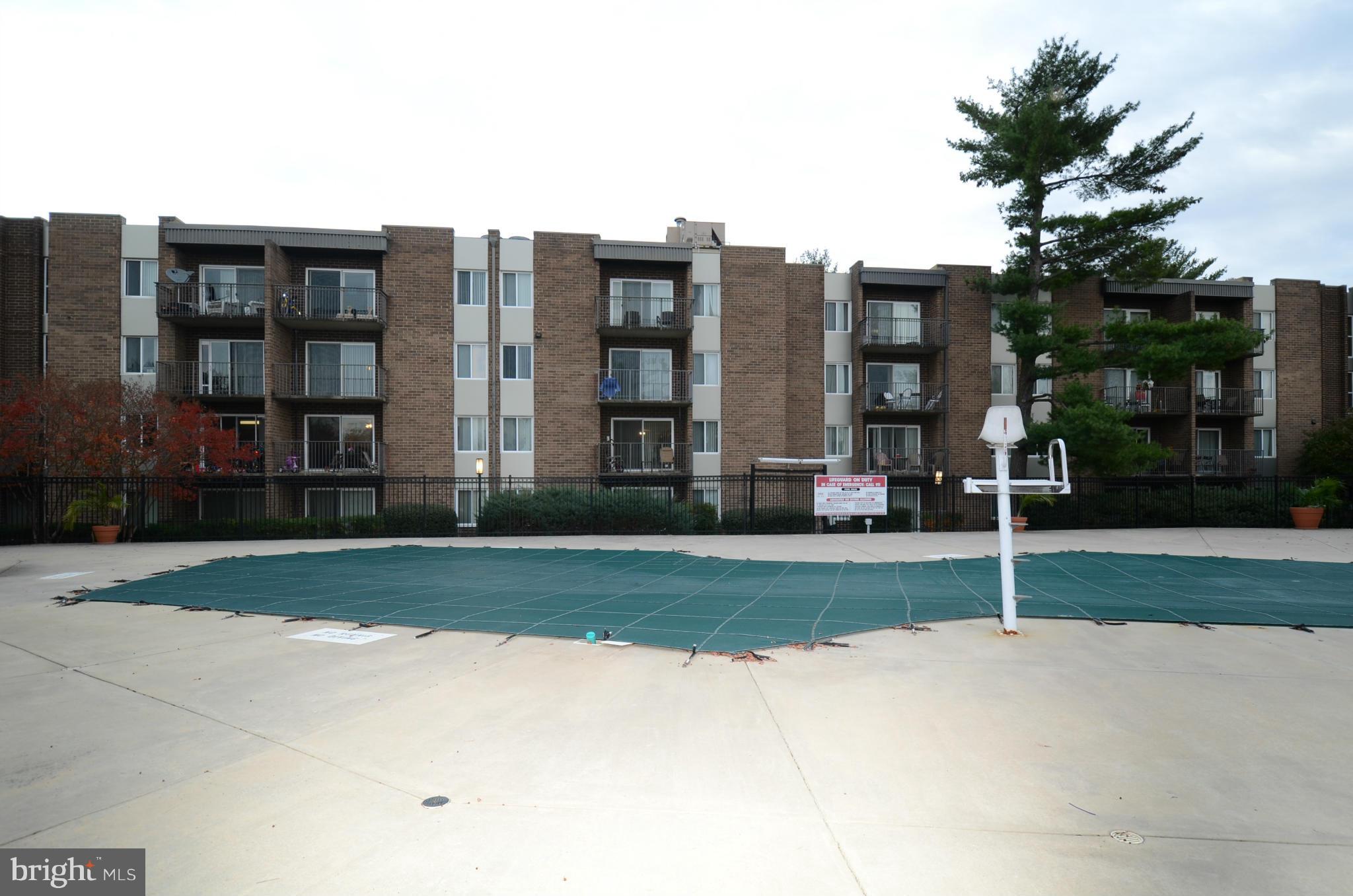 TWENTY-ONE - Residential