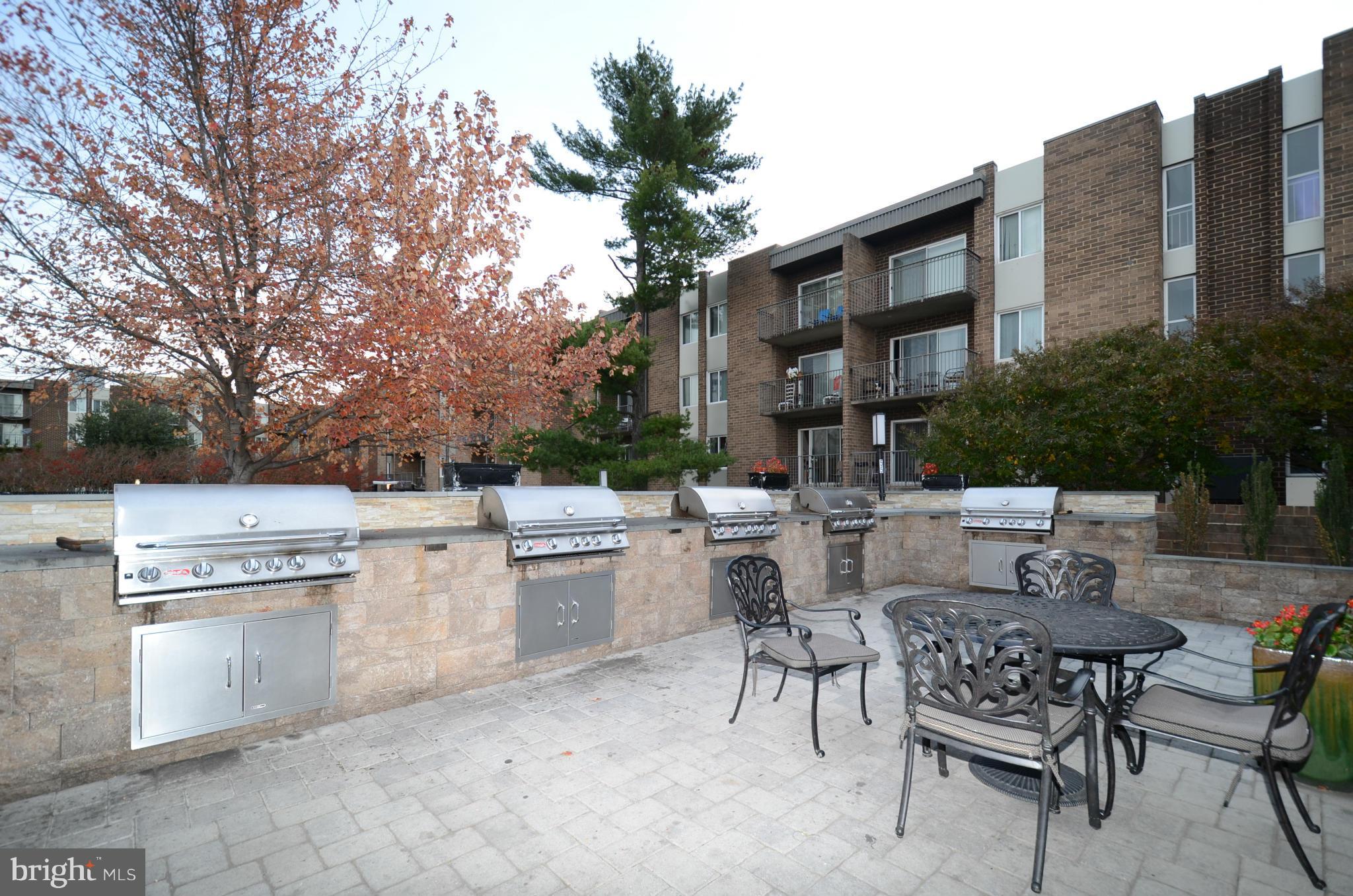 TWENTY-ONE - Residential