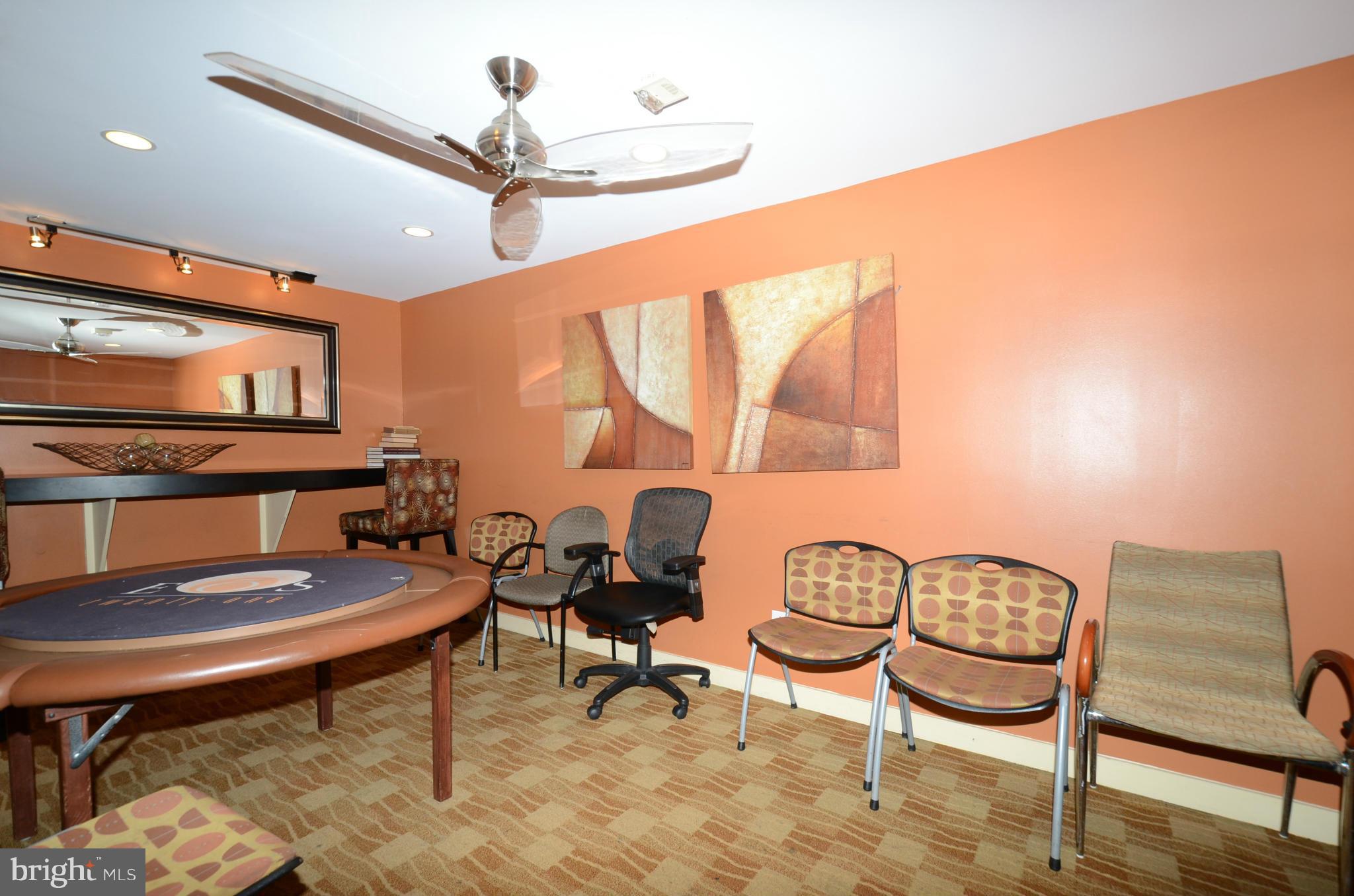 TWENTY-ONE - Residential