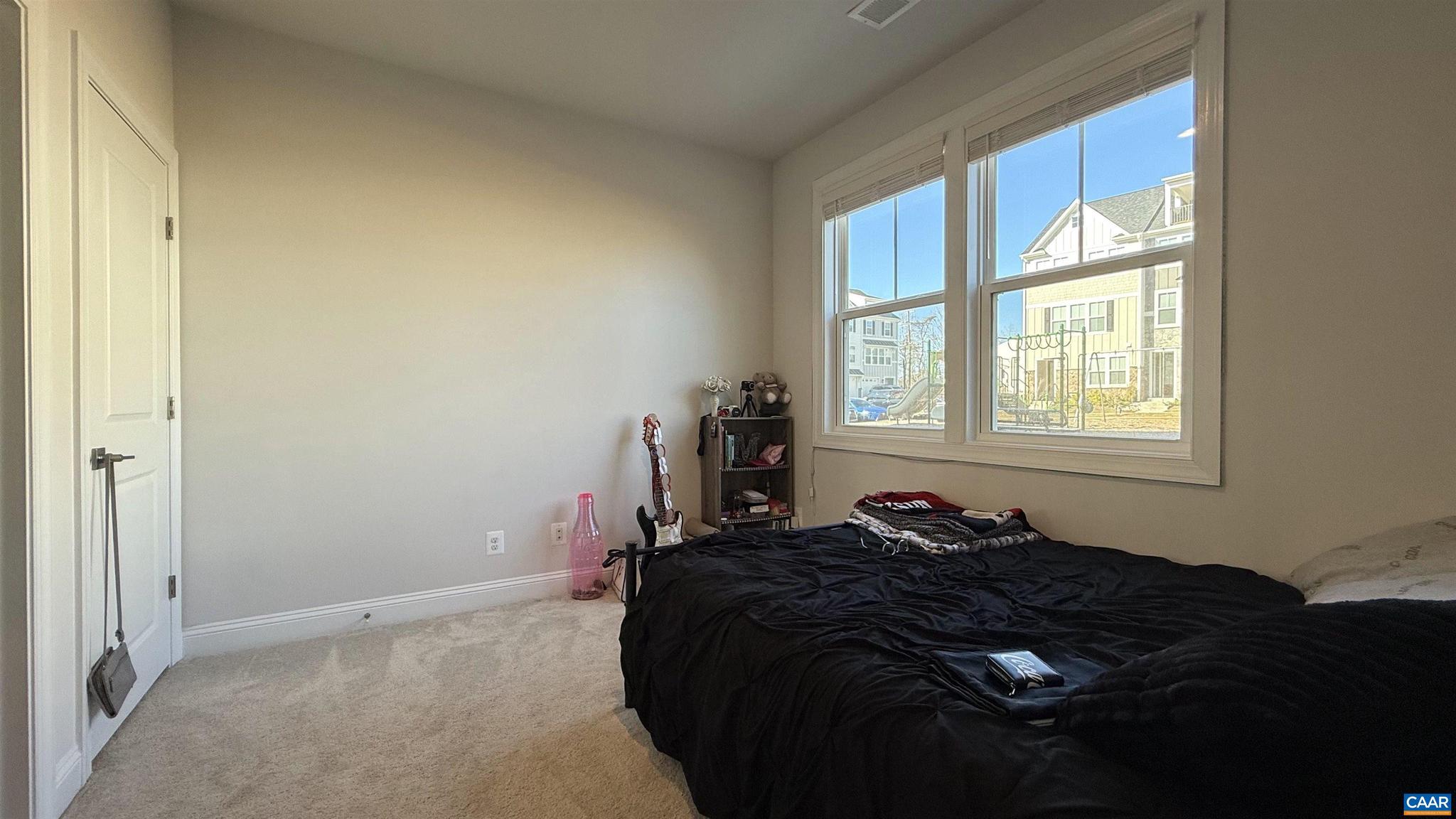 UNKNOWN - Residential Lease