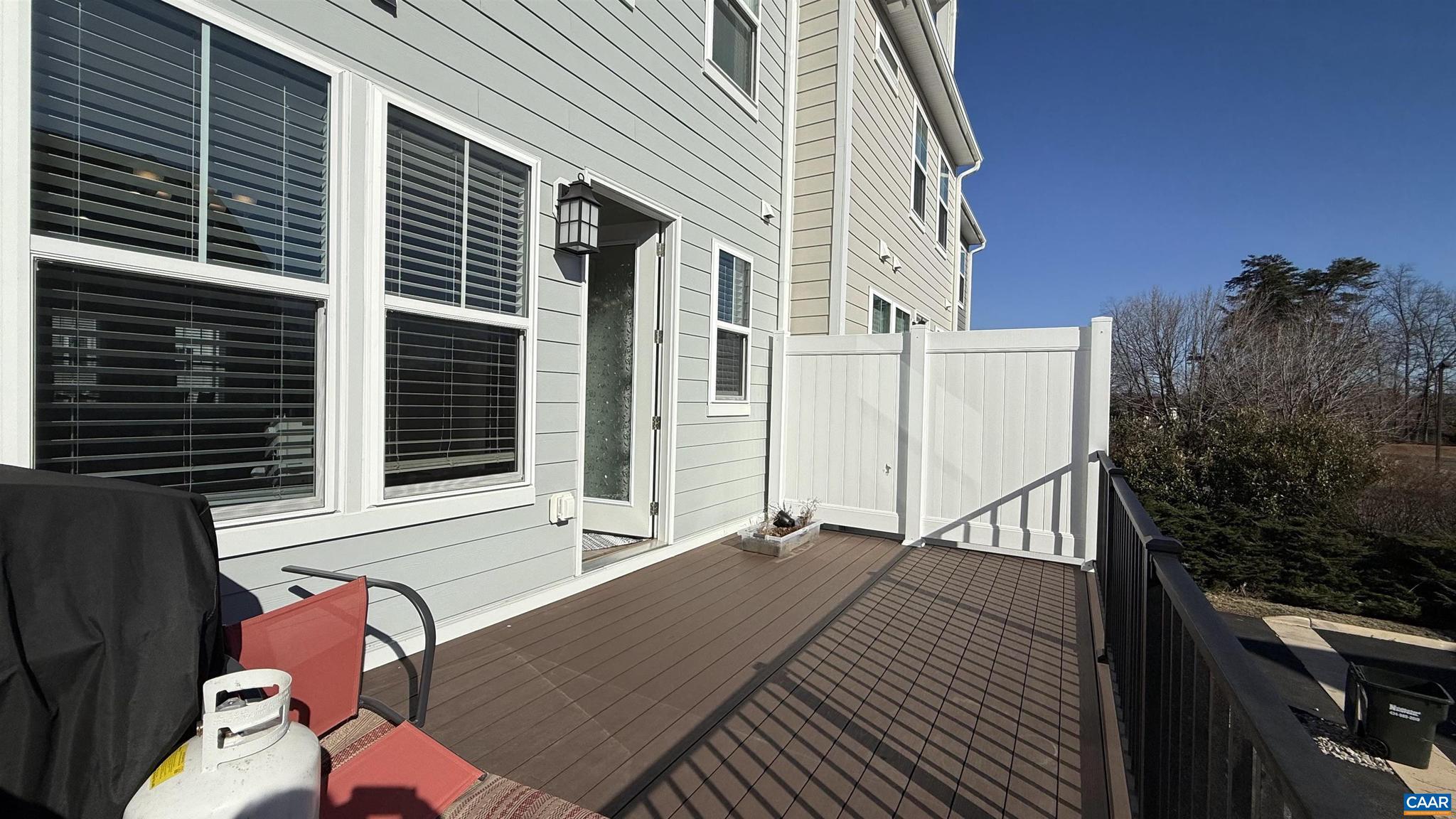 UNKNOWN - Residential Lease