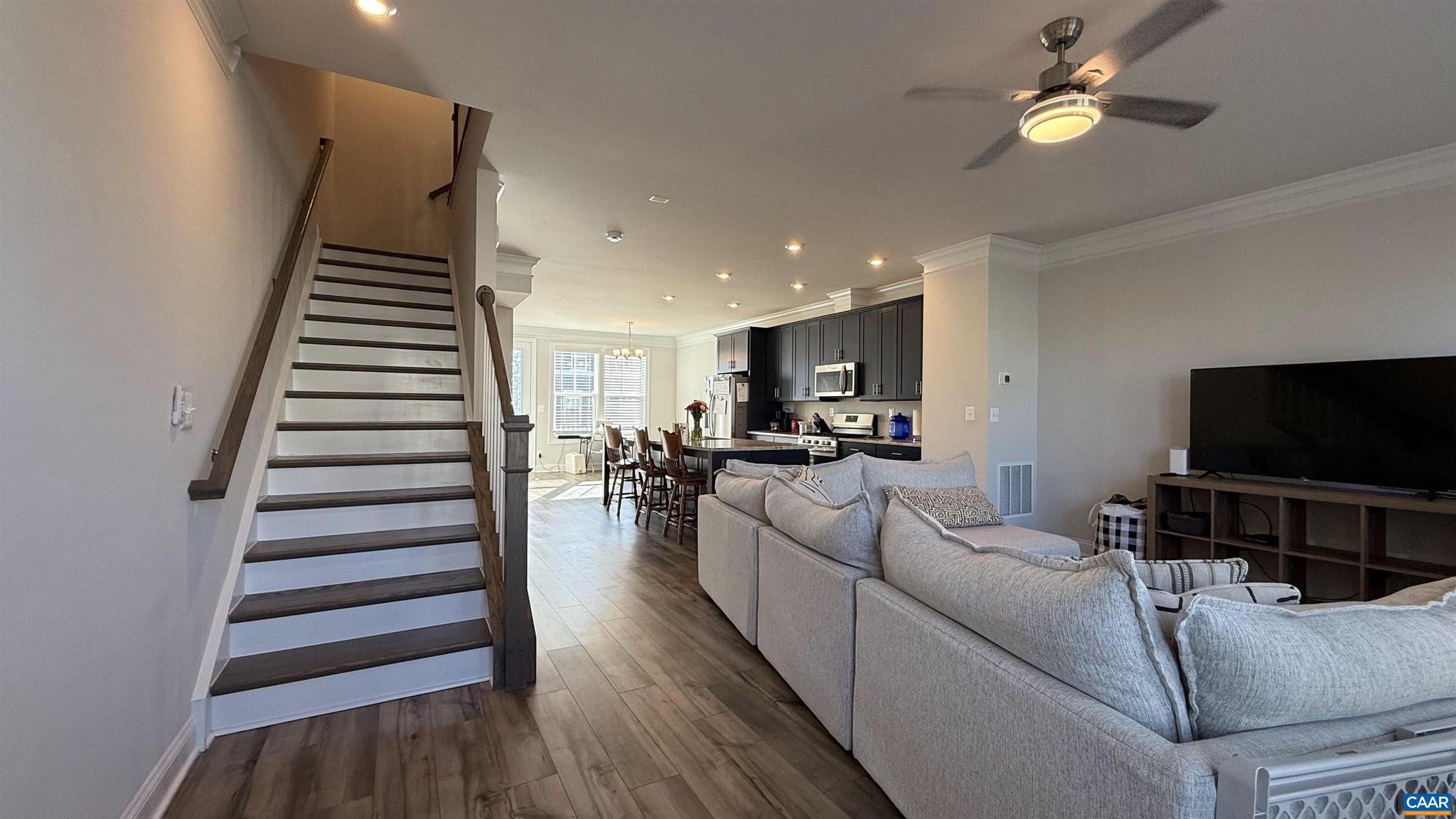 UNKNOWN - Residential Lease