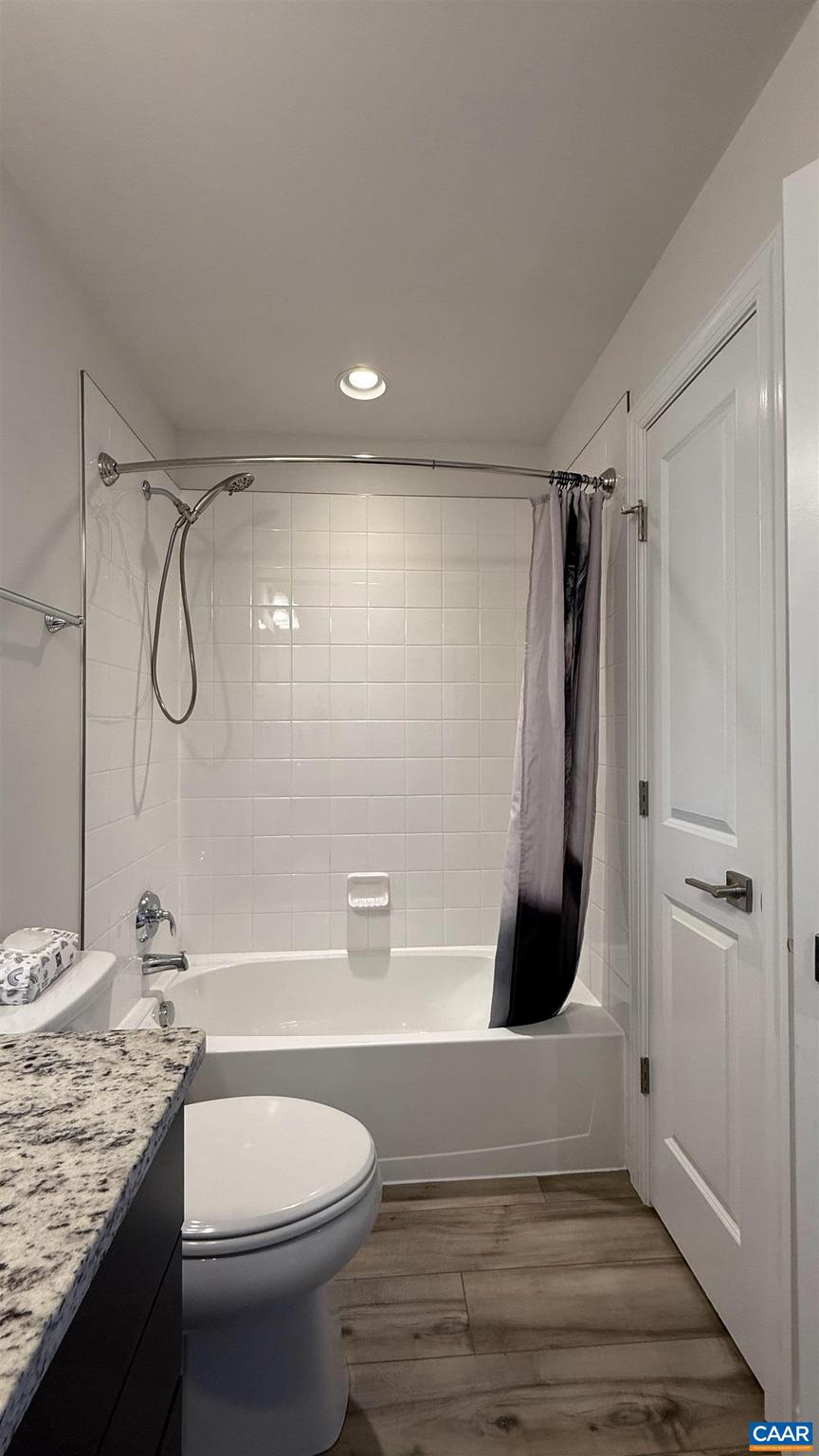 UNKNOWN - Residential Lease