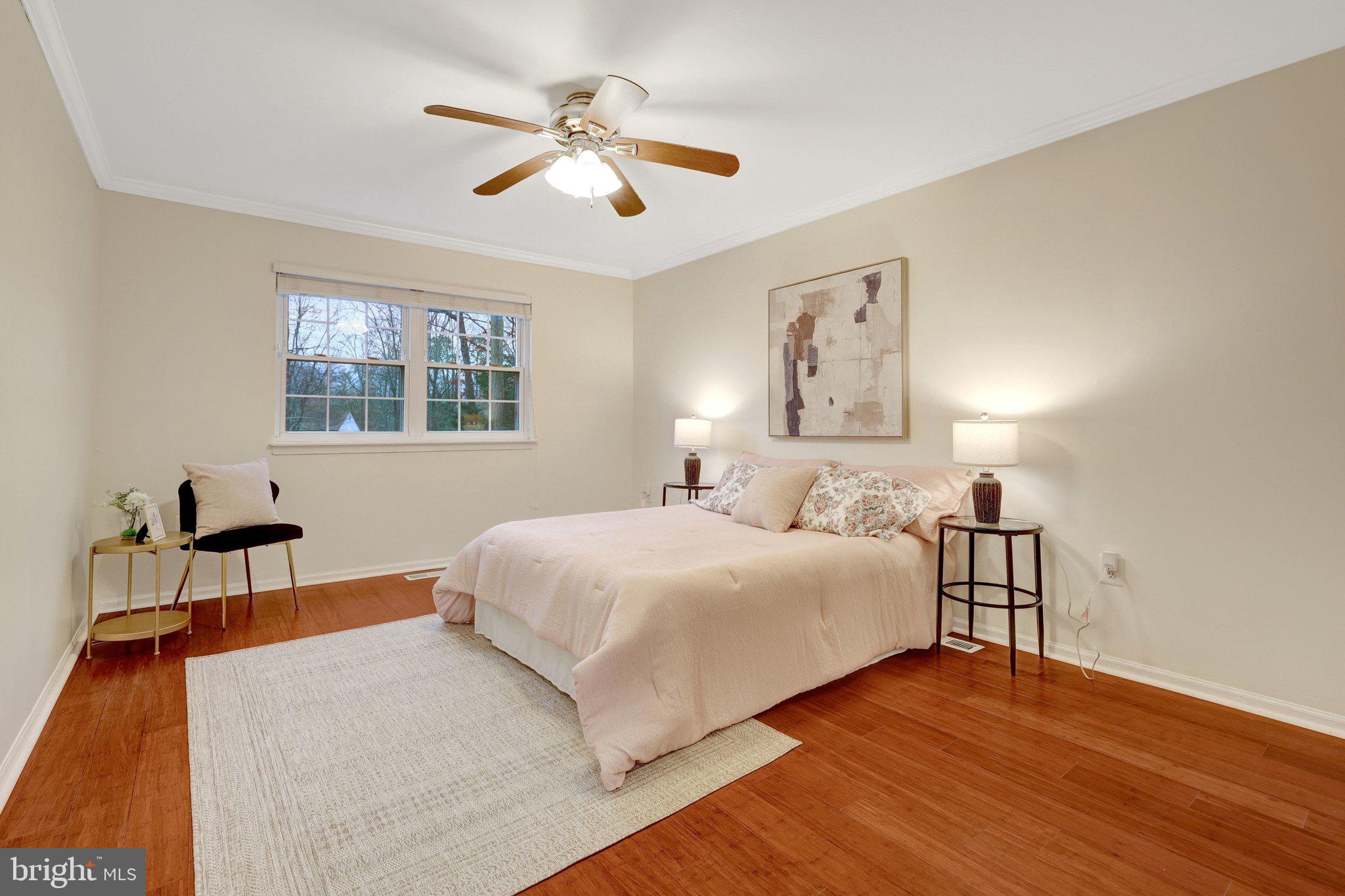 RESTON - Residential