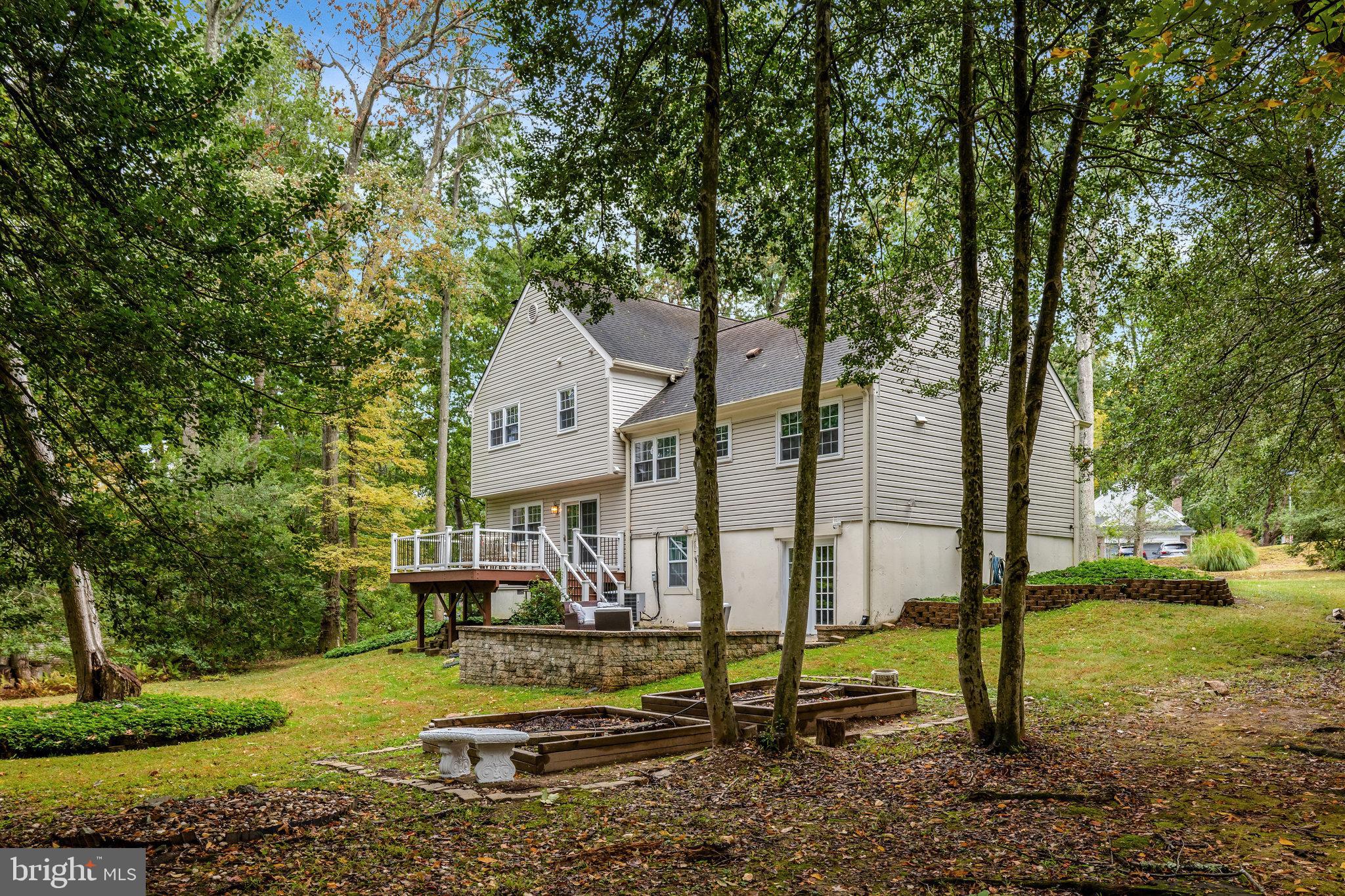 RESTON - Residential