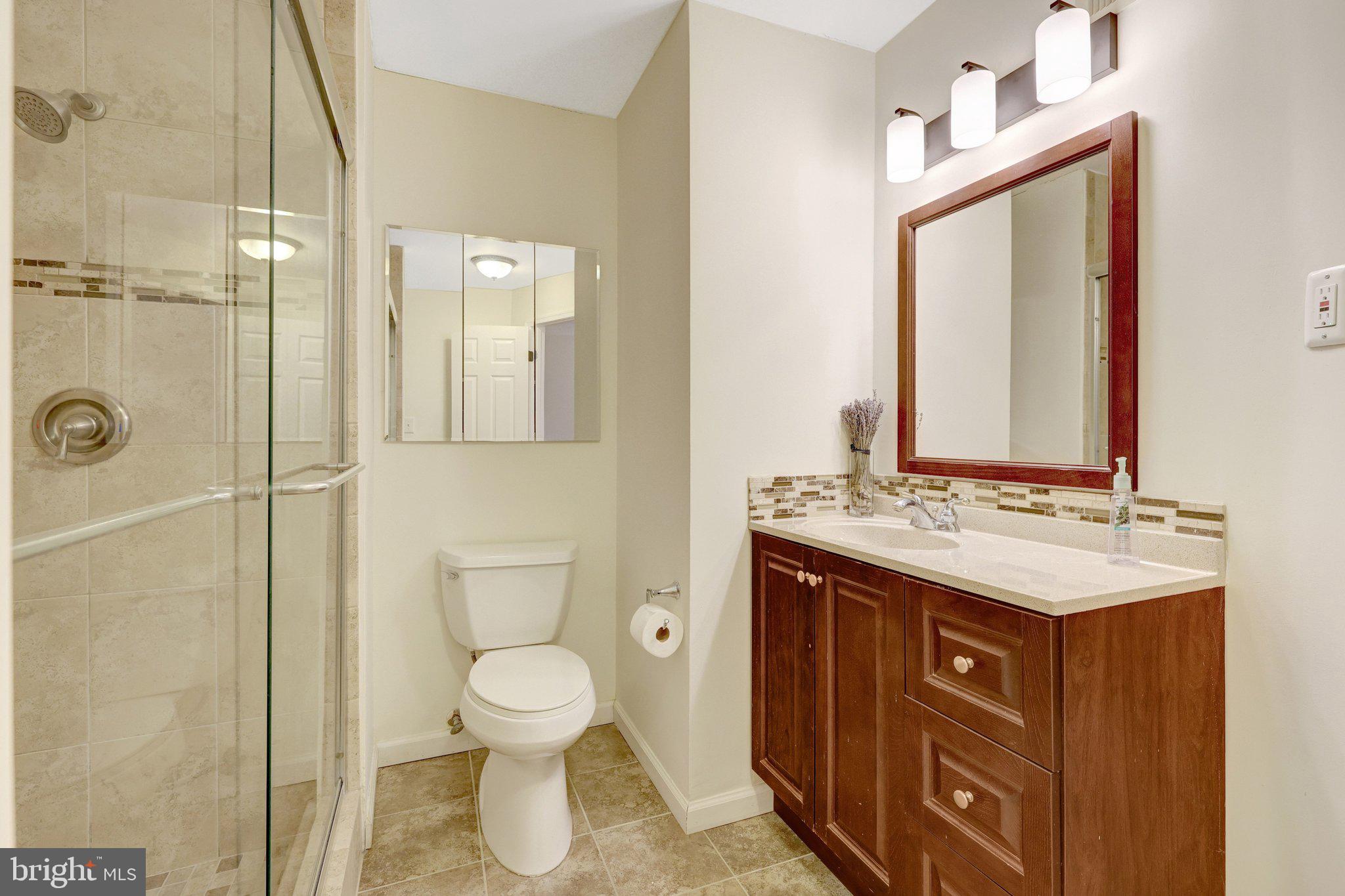 RESTON - Residential