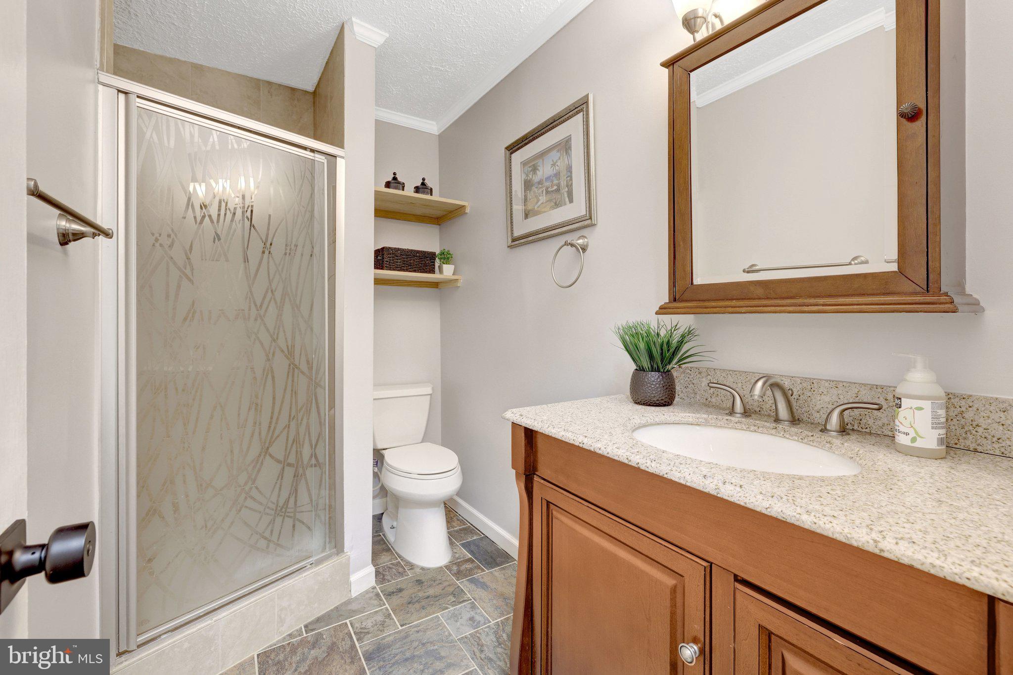 RESTON - Residential