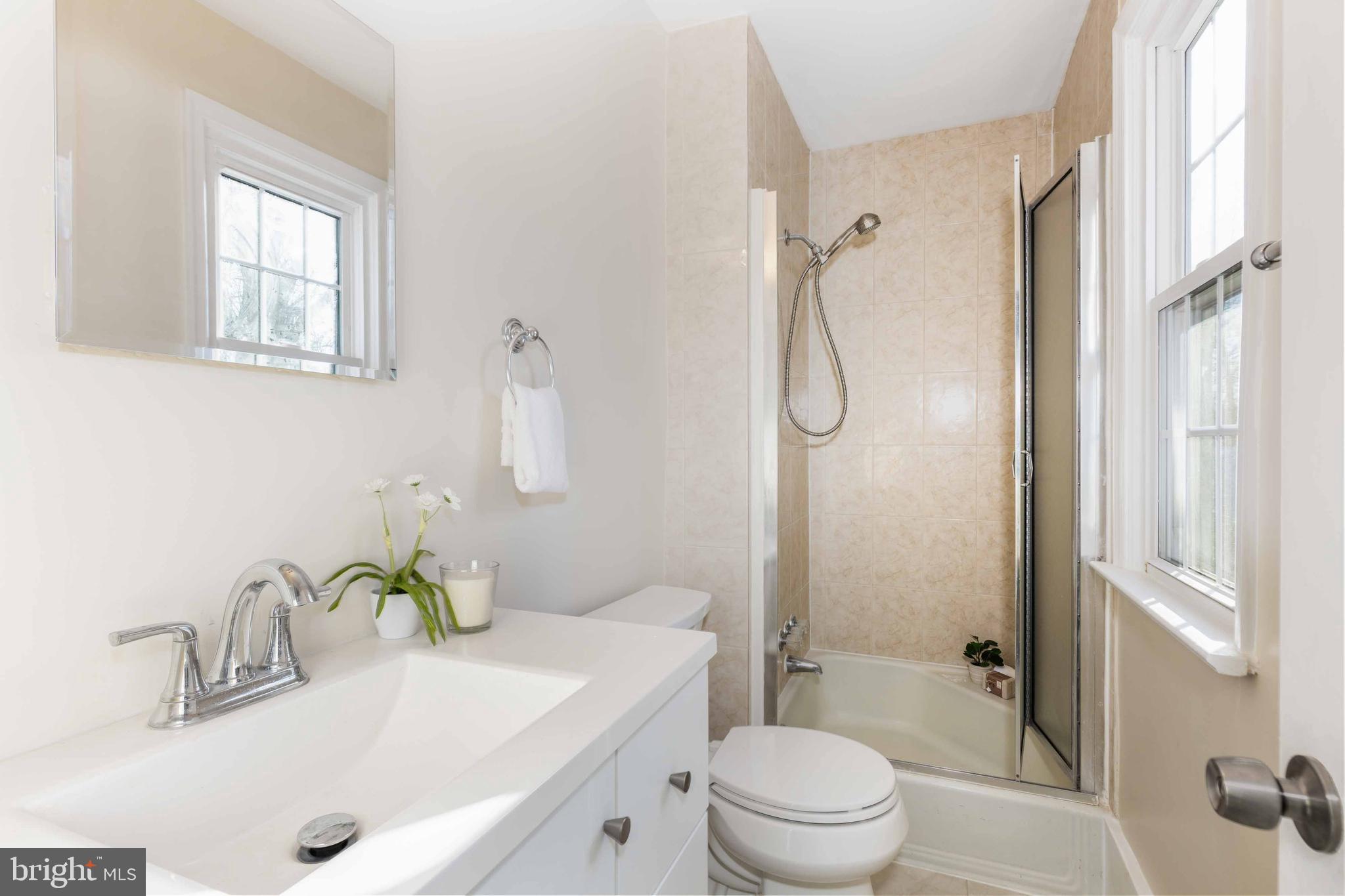 POTOMAC OUTSIDE - Residential