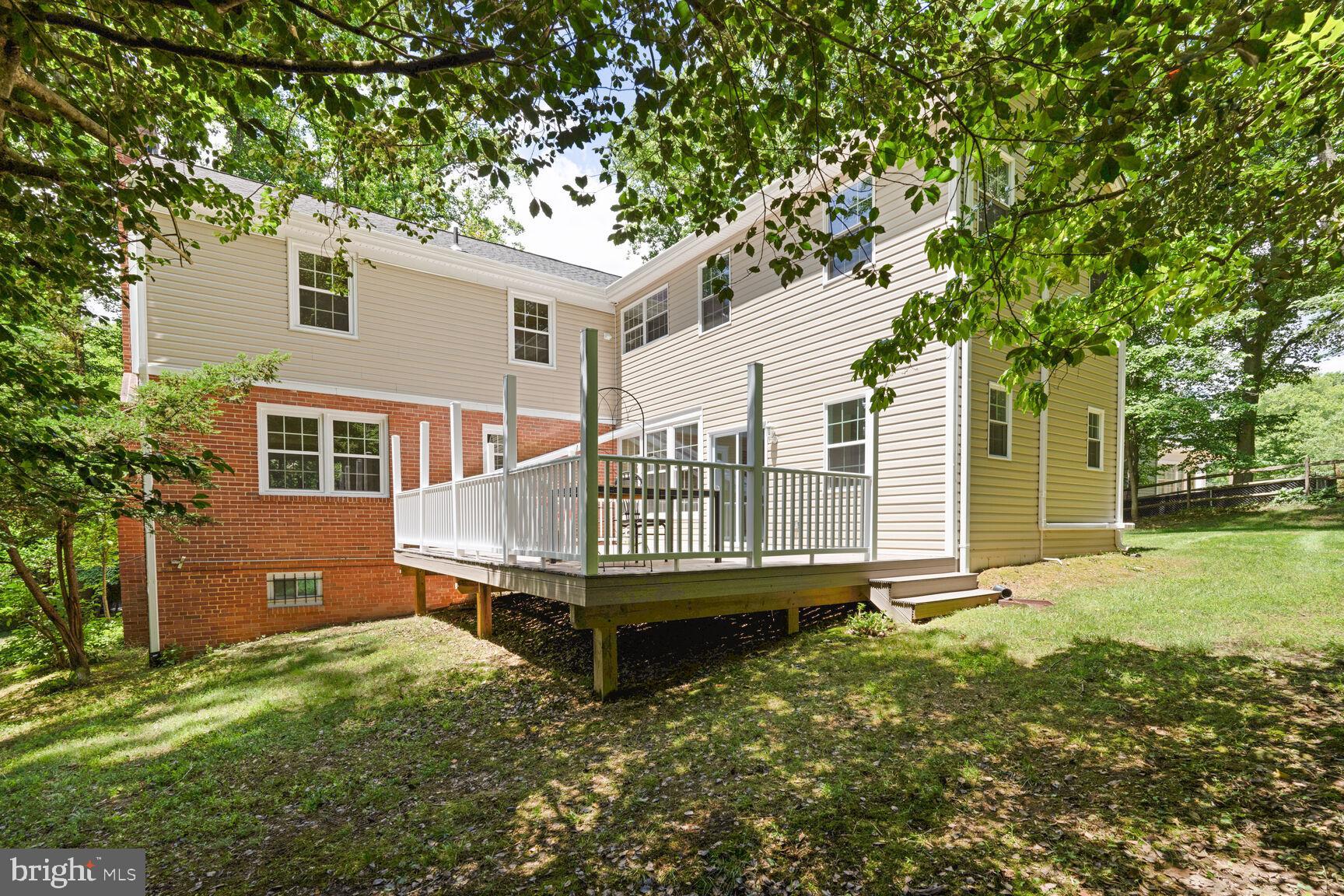 POTOMAC OUTSIDE - Residential