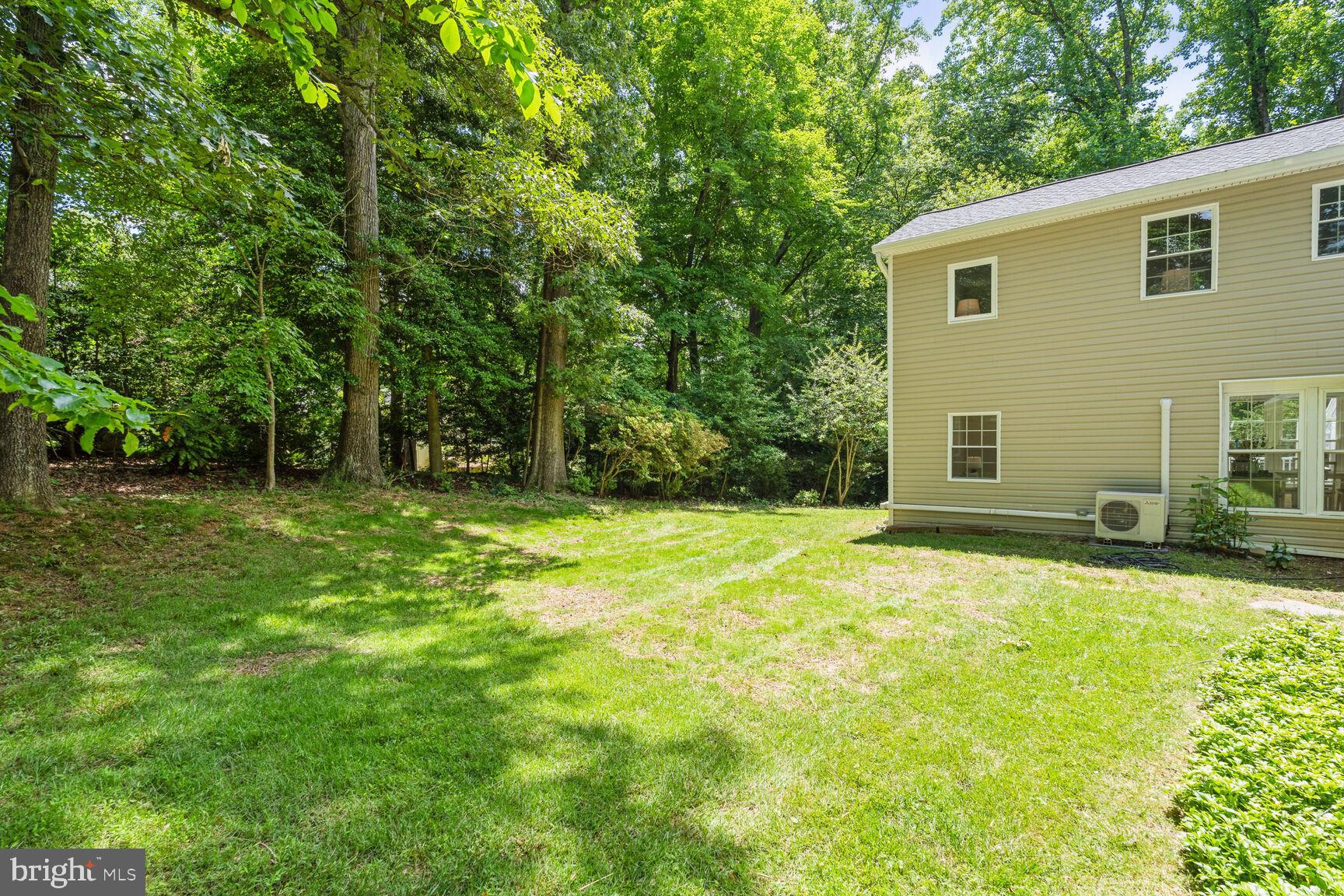 POTOMAC OUTSIDE - Residential