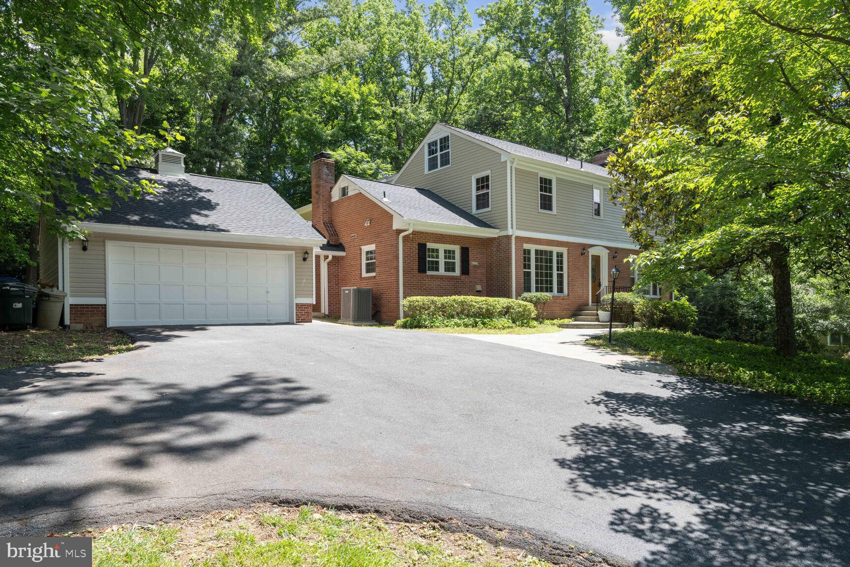 POTOMAC OUTSIDE - Residential