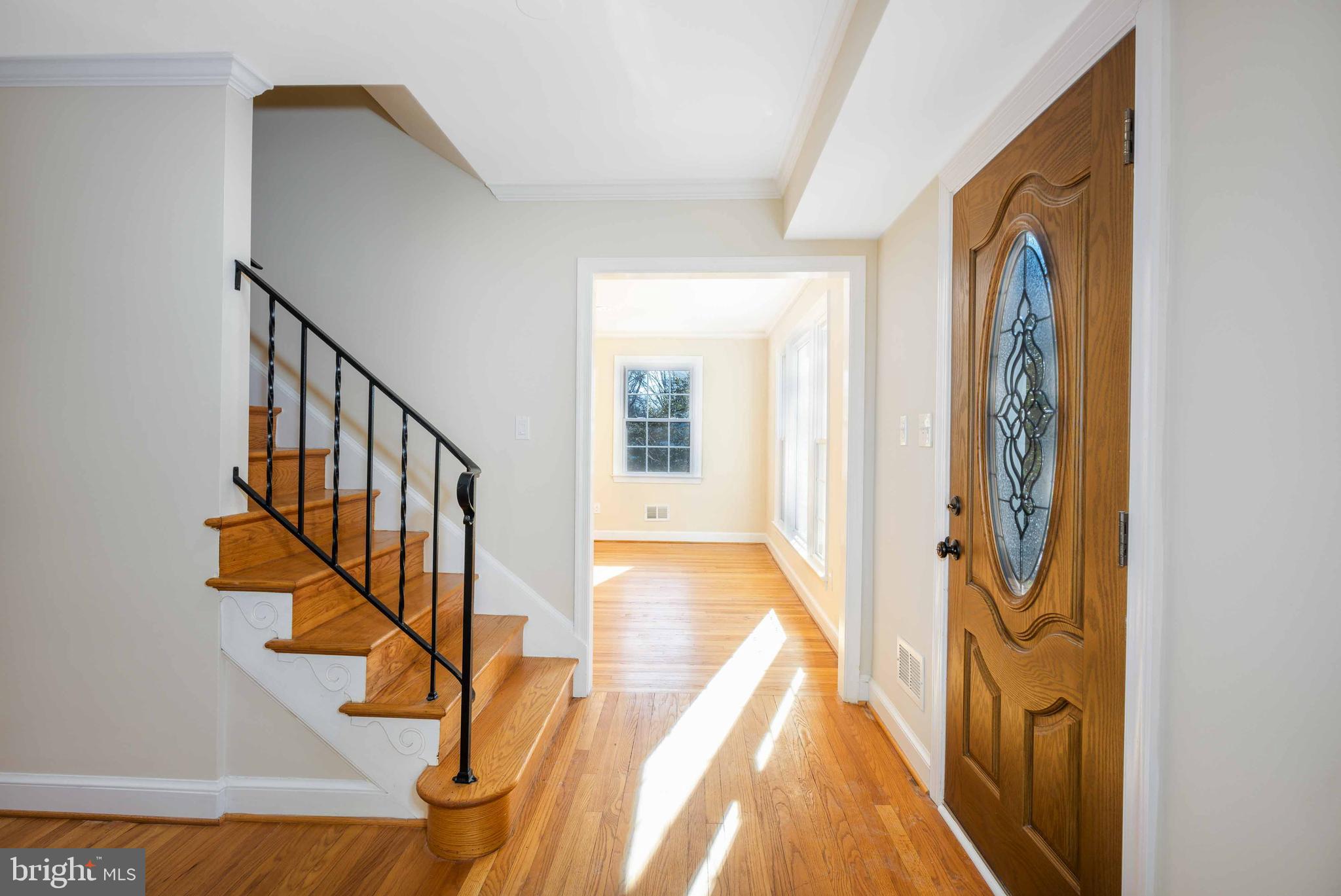 POTOMAC OUTSIDE - Residential