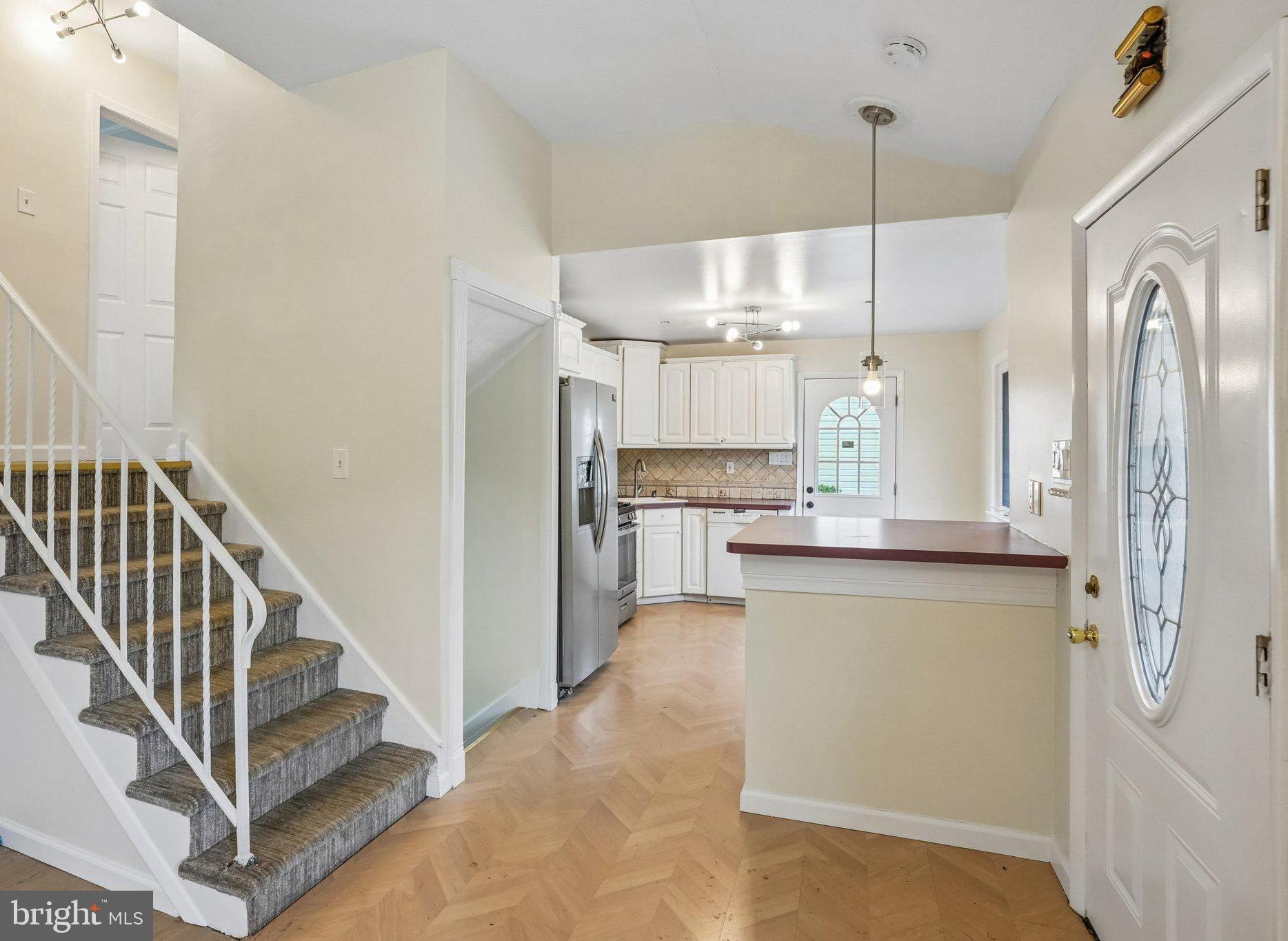 50 E MAPLE AVENUE