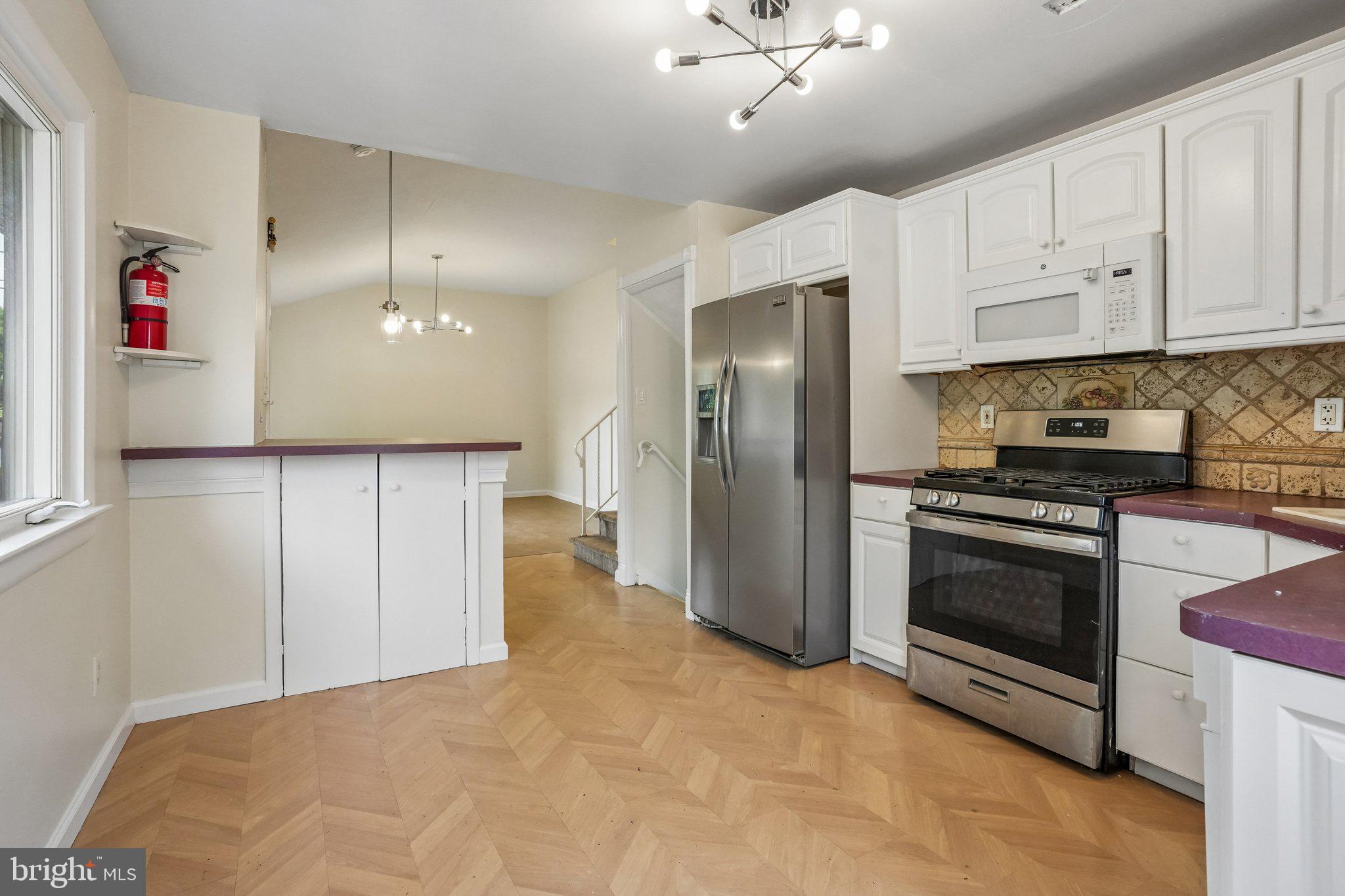 50 E MAPLE AVENUE