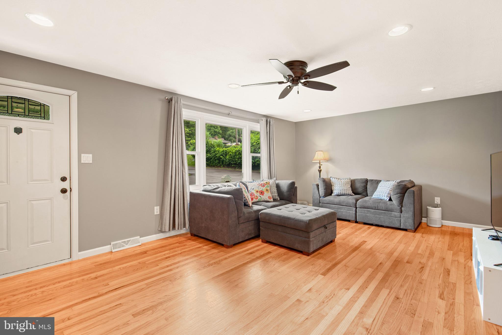 12015 VALE SUMMIT RD