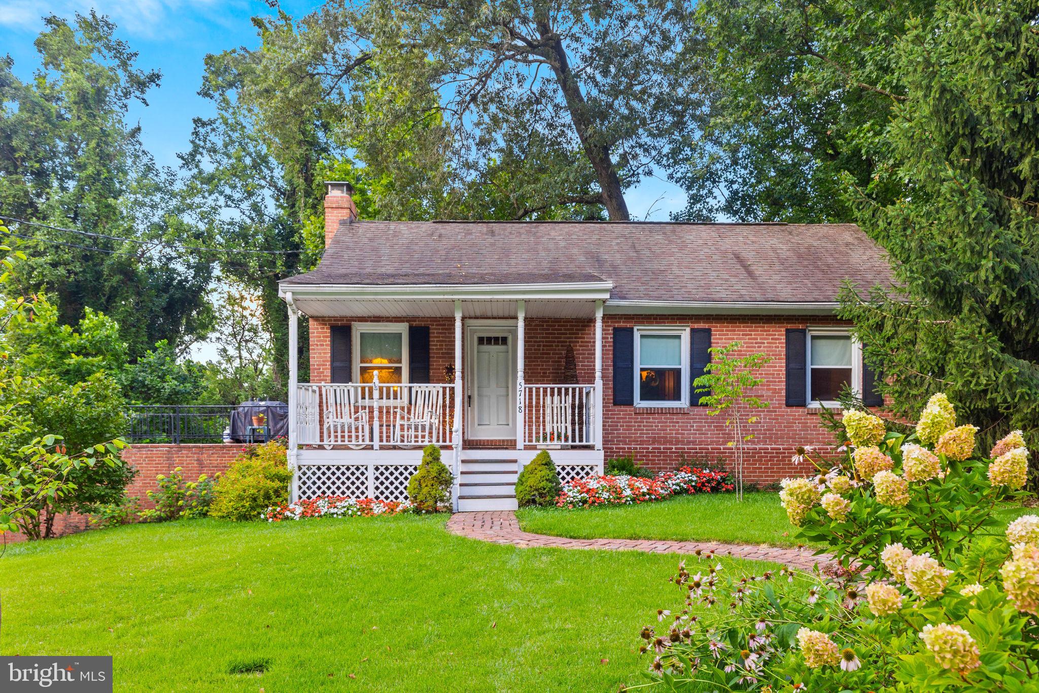 5718 LEAF LANE