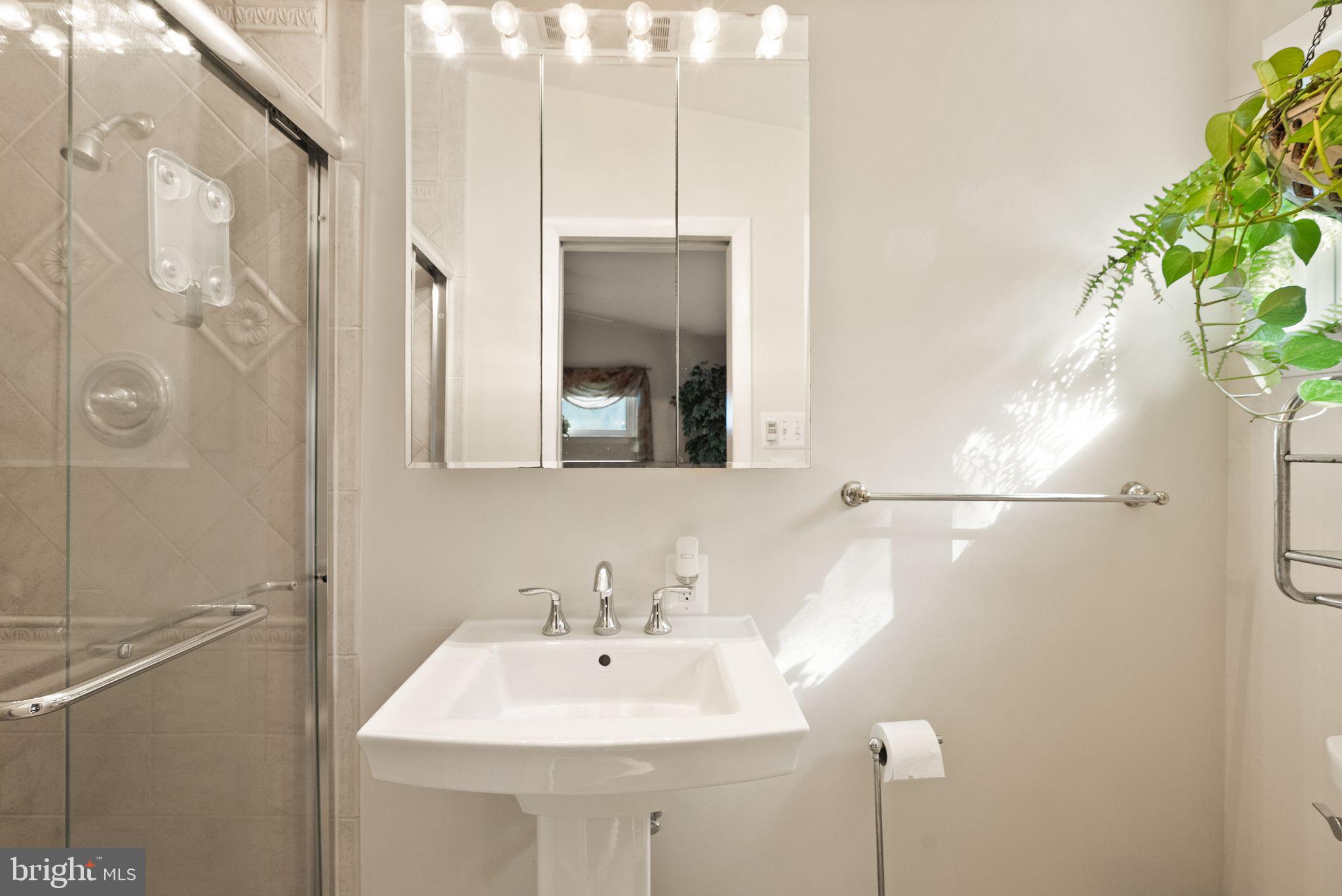 WOODS OF ILDA - Residential