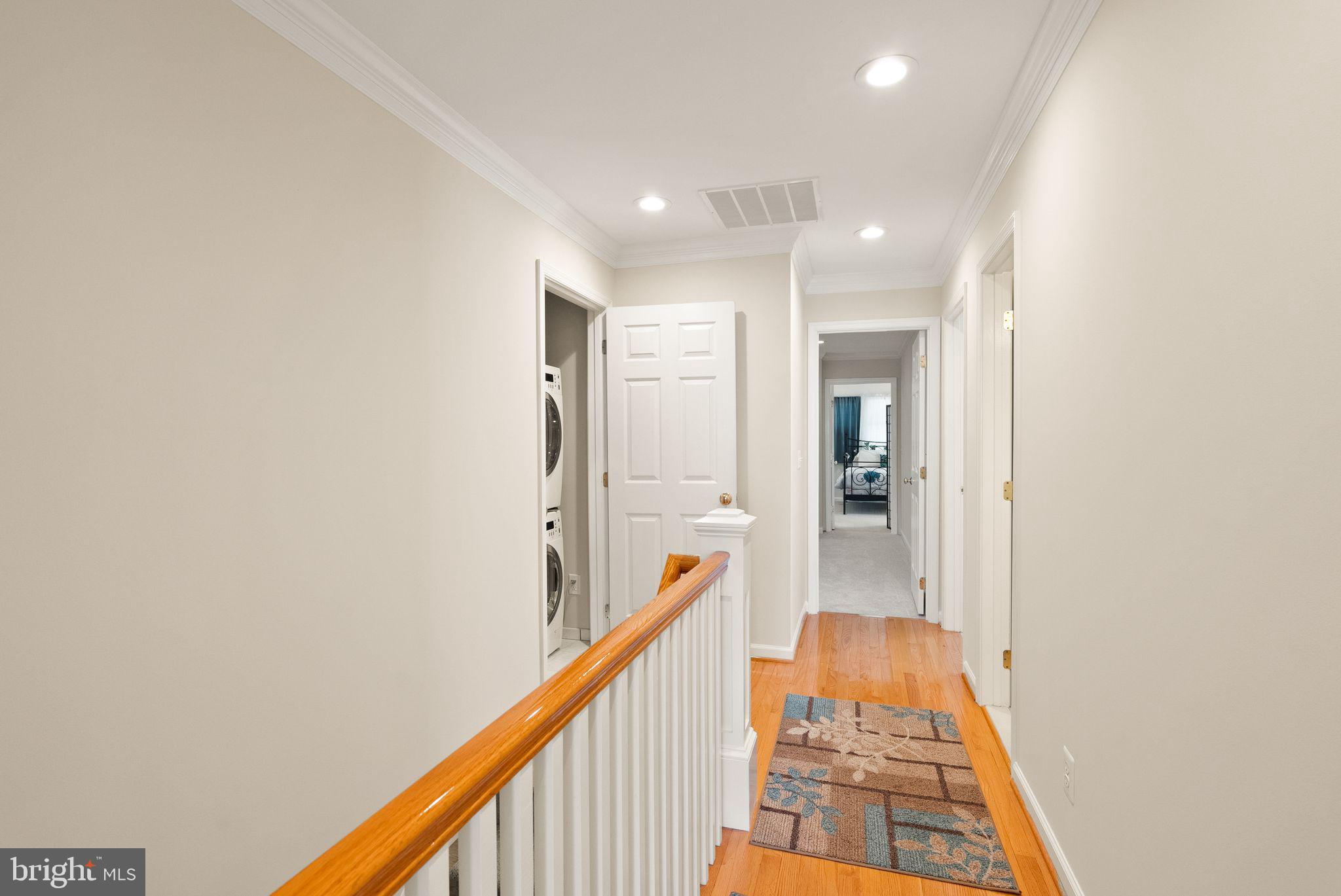 WOODS OF ILDA - Residential