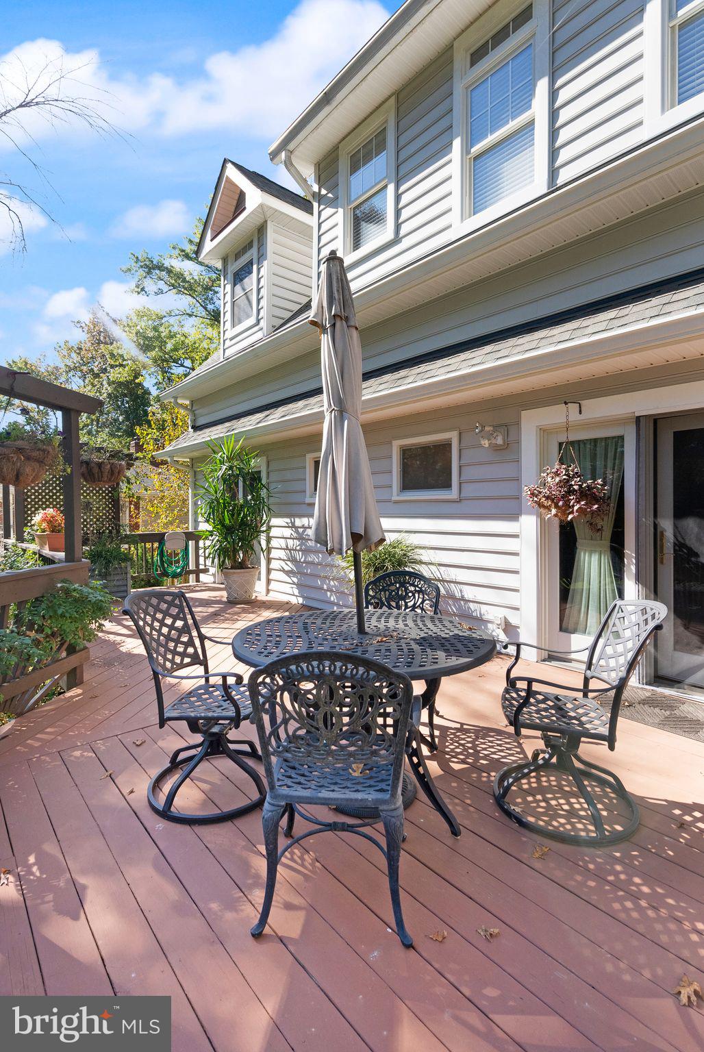 WOODS OF ILDA - Residential