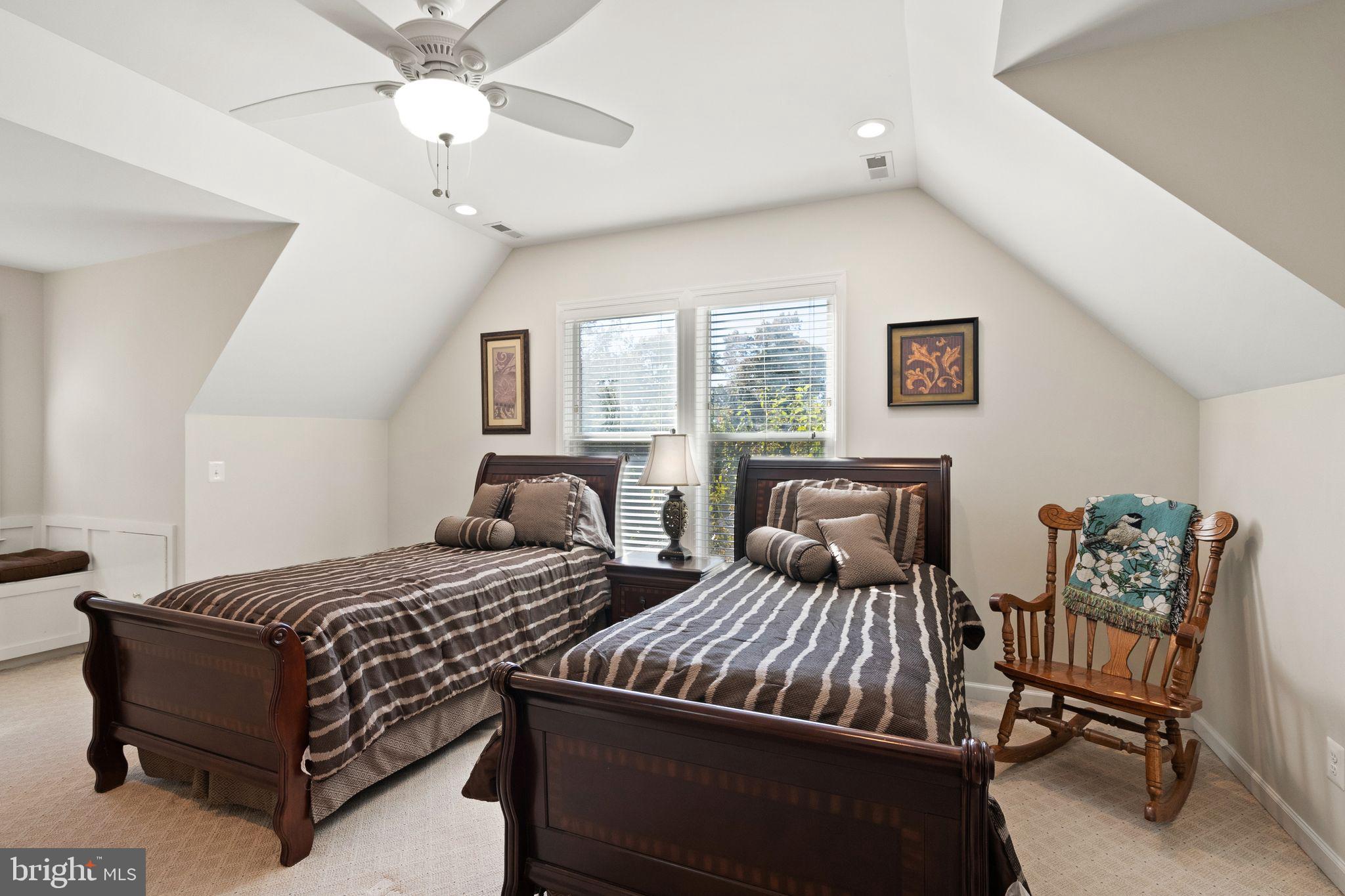 WOODS OF ILDA - Residential