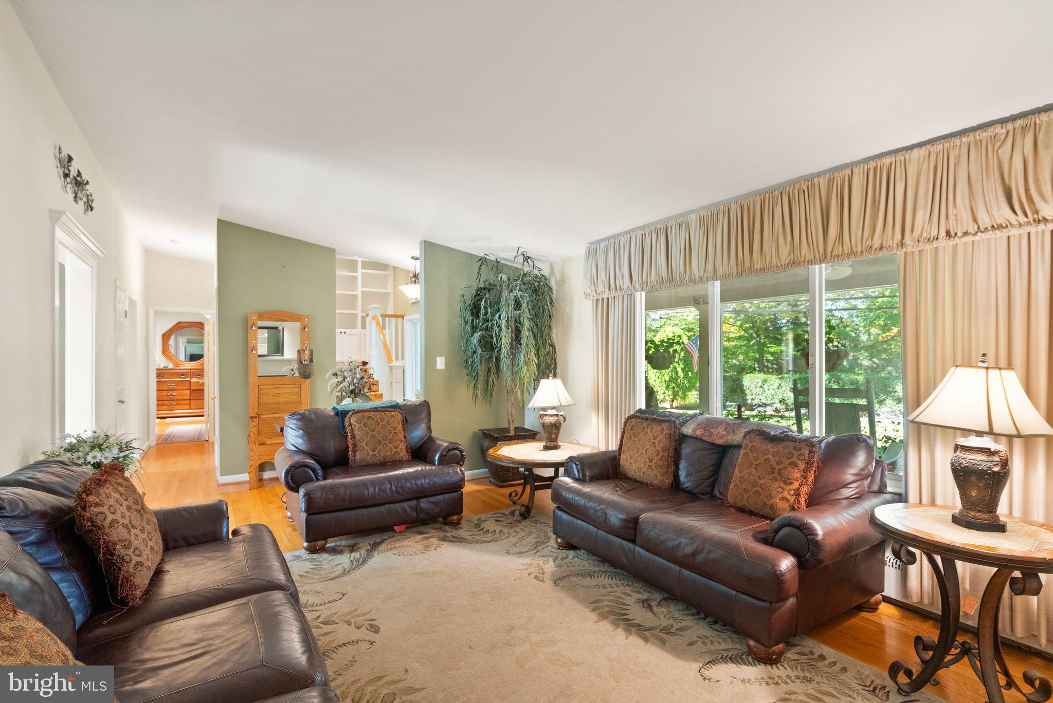 WOODS OF ILDA - Residential