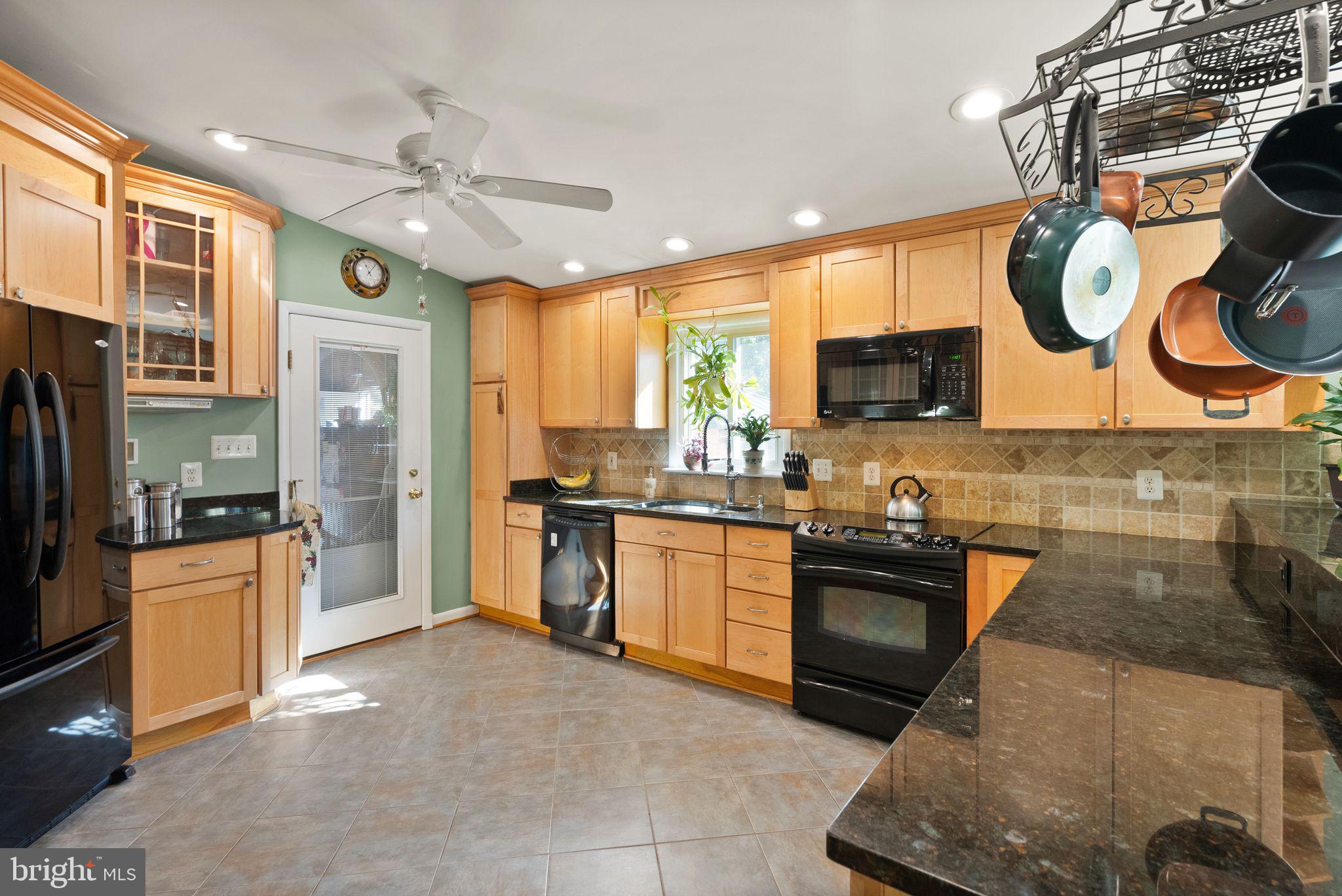 WOODS OF ILDA - Residential