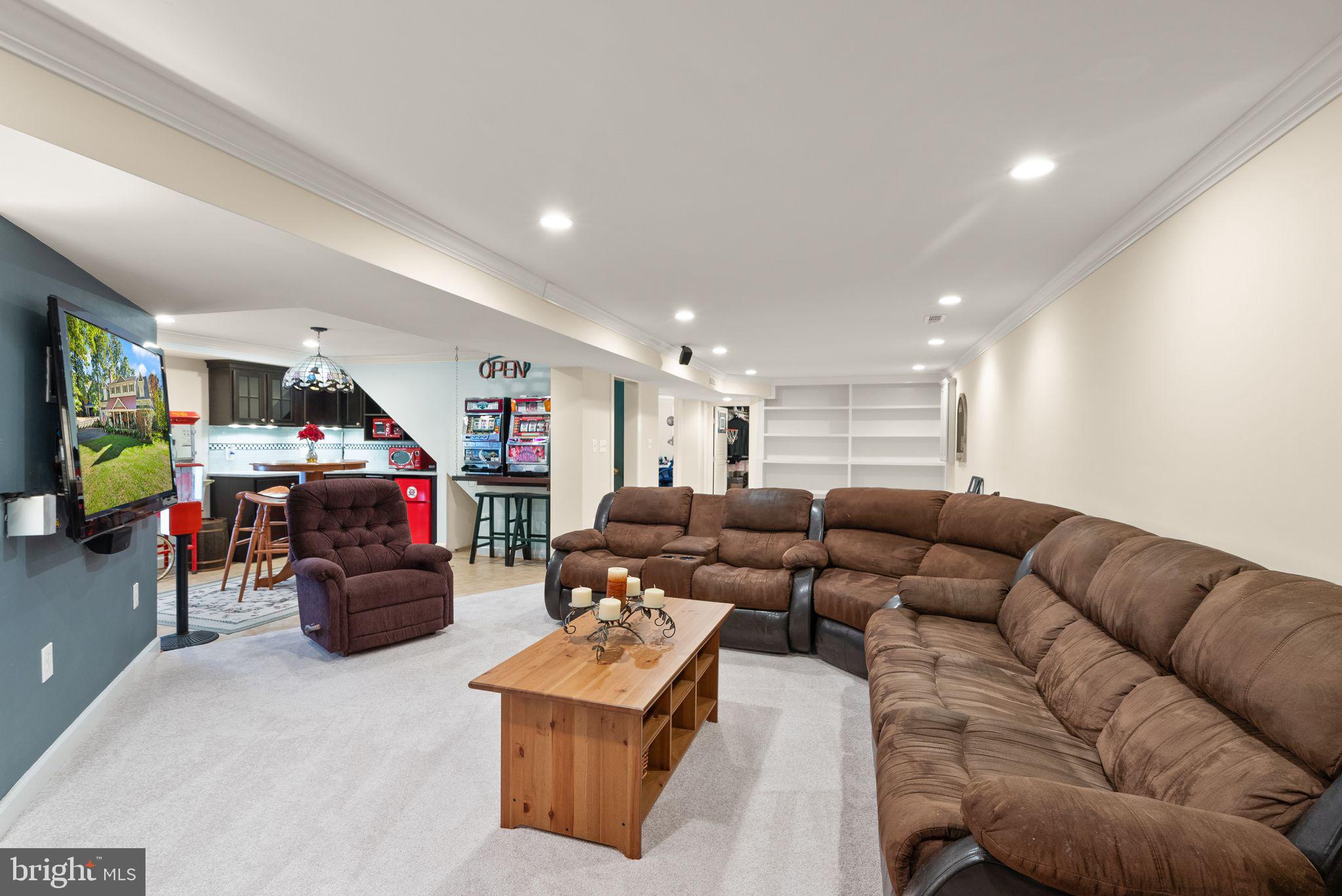 WOODS OF ILDA - Residential