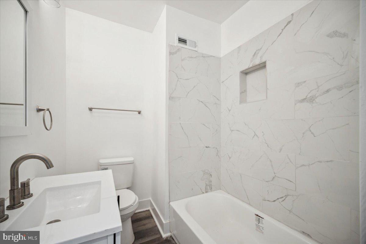 PASSYUNK SQUARE - Residential