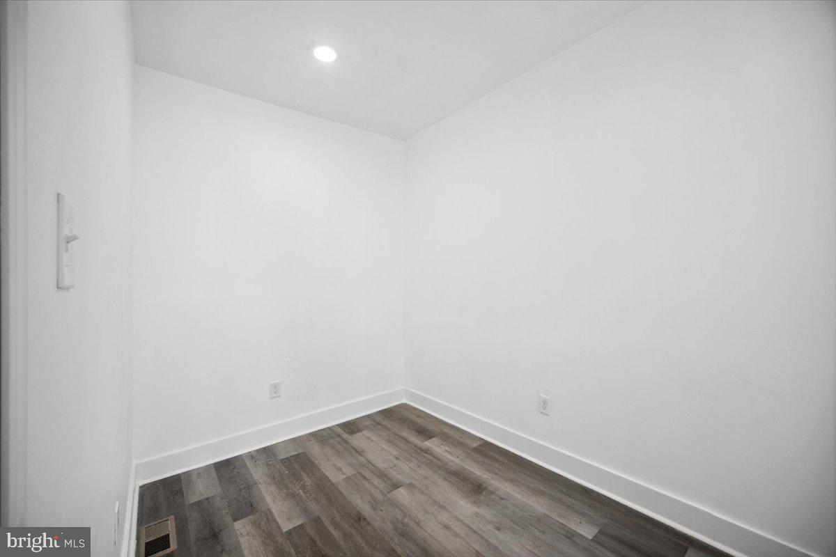 PASSYUNK SQUARE - Residential