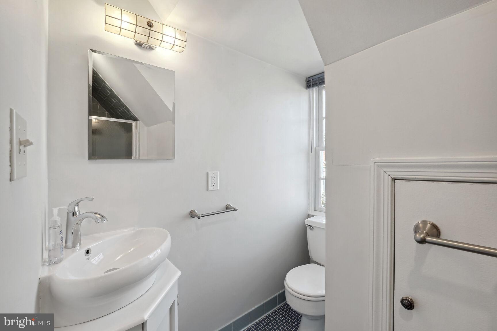 OLD TOWN ALEXANDRIA - Residential