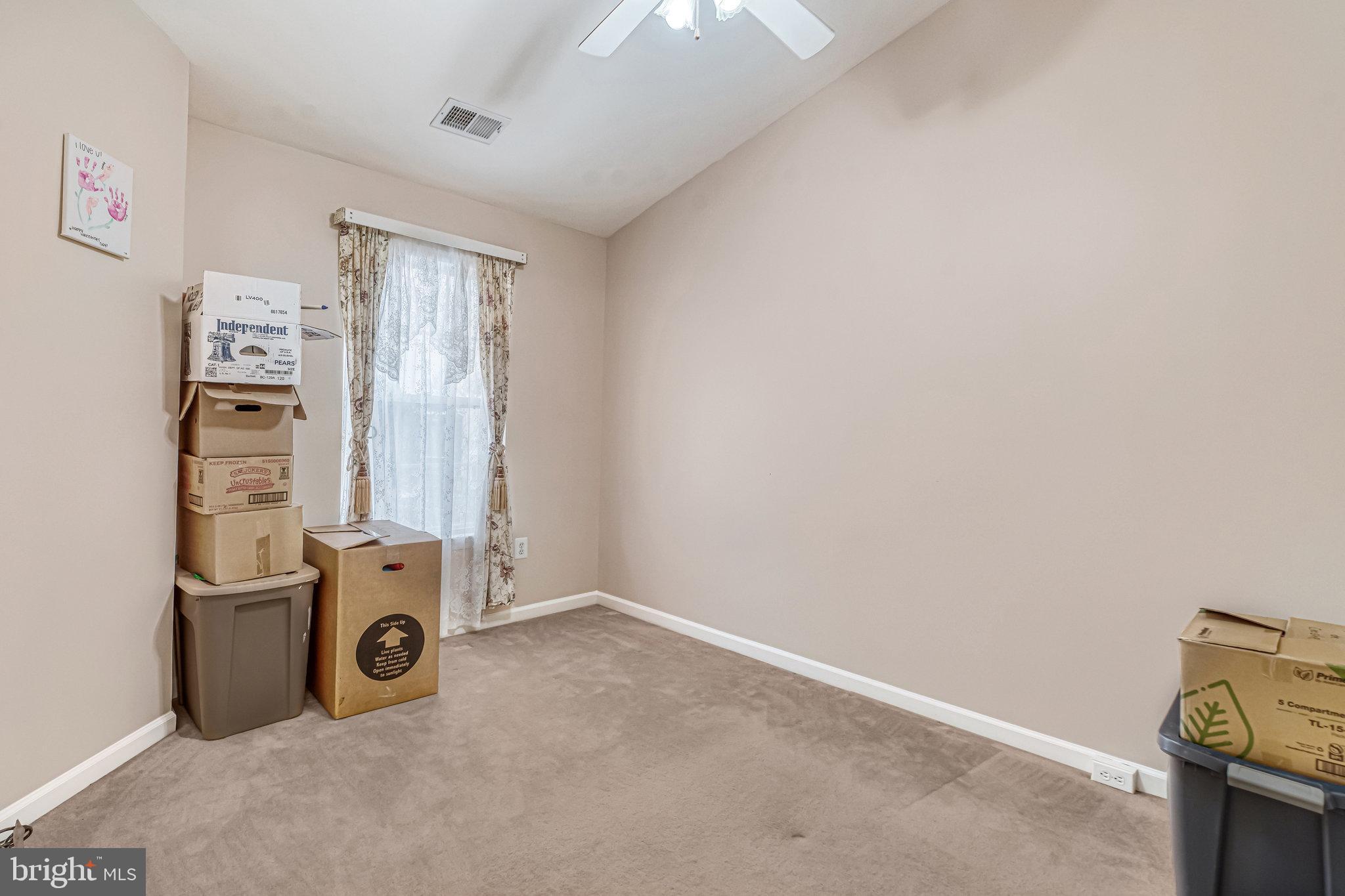 ASHBURN VILLAGE - Residential