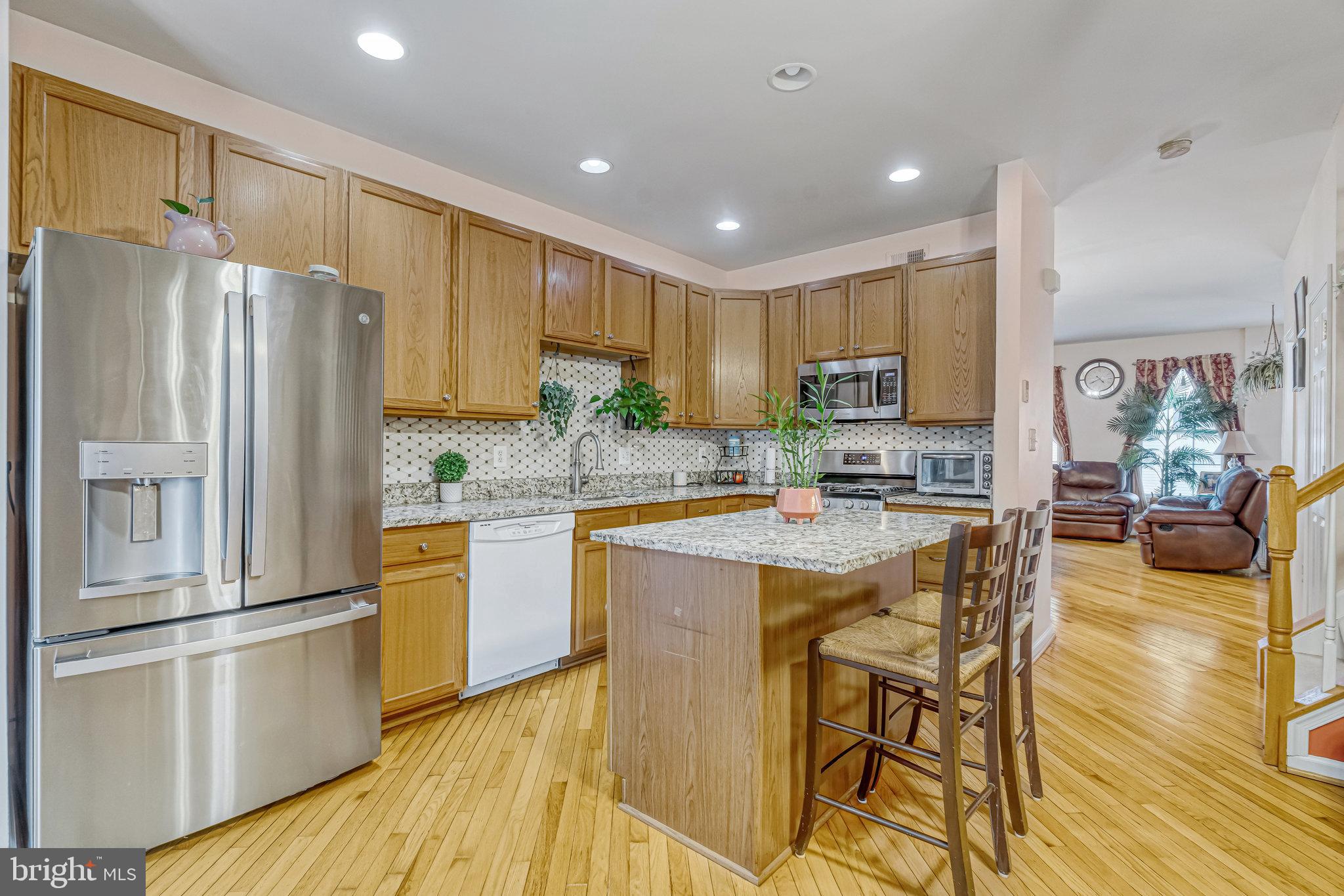 ASHBURN VILLAGE - Residential