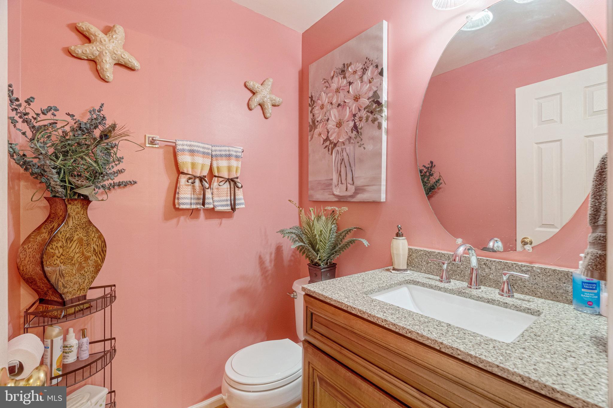 ASHBURN VILLAGE - Residential