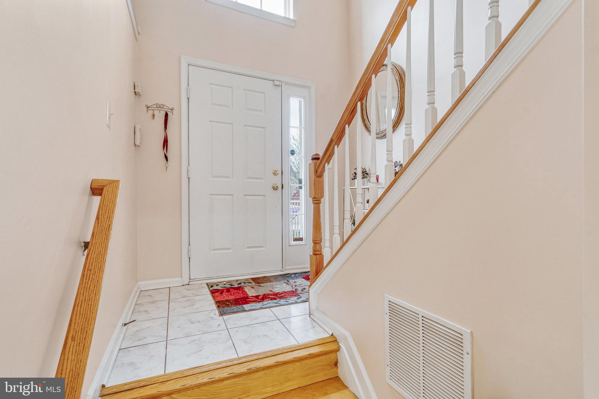 ASHBURN VILLAGE - Residential