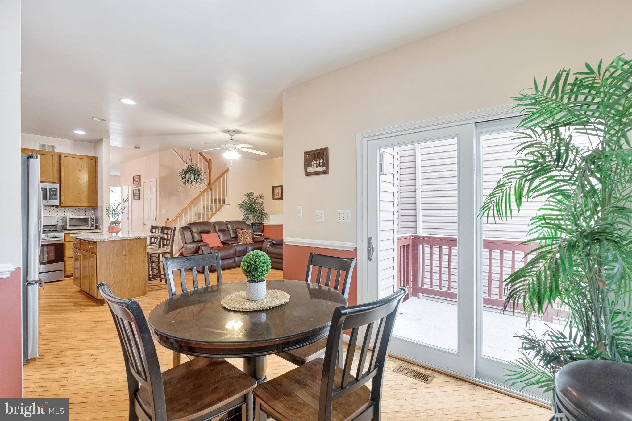 ASHBURN VILLAGE - Residential