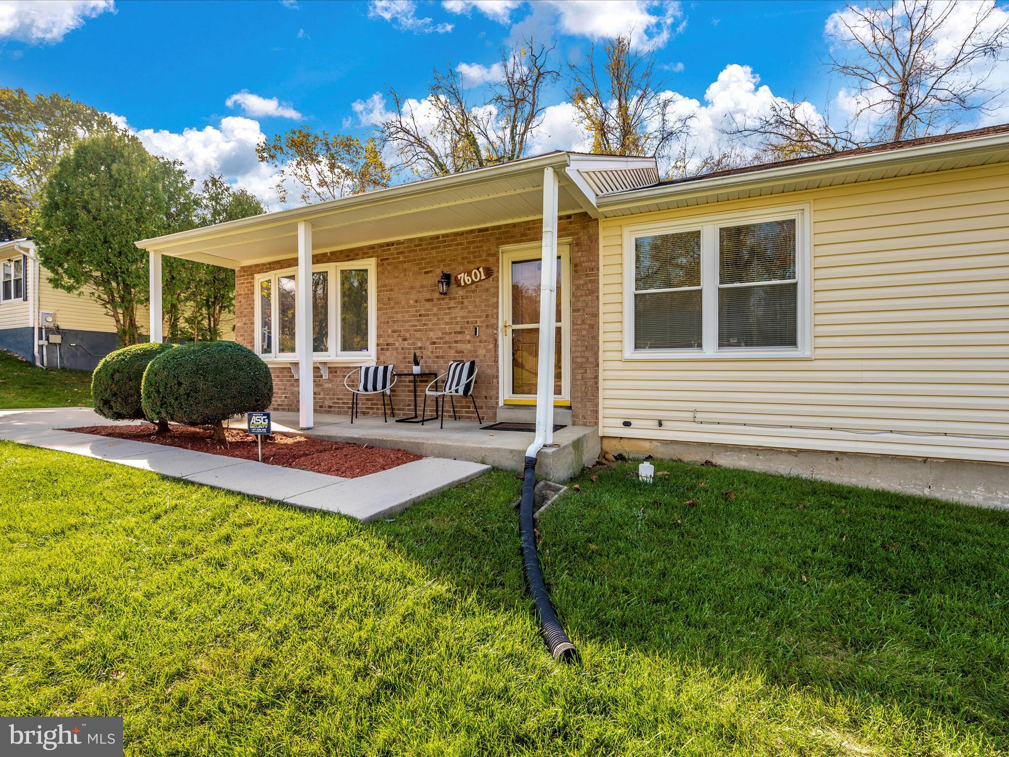 SQUIRES WOOD - Residential