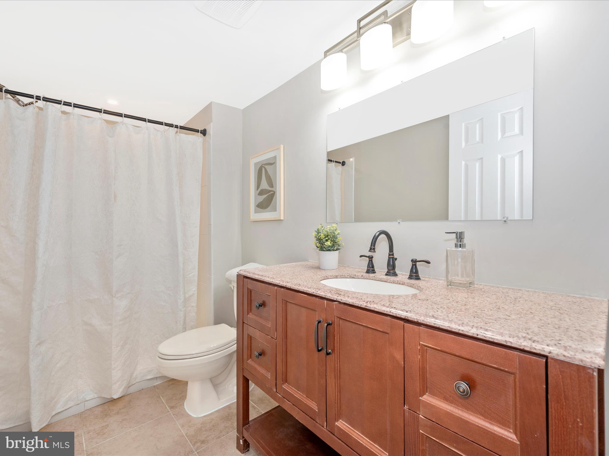 SQUIRES WOOD - Residential