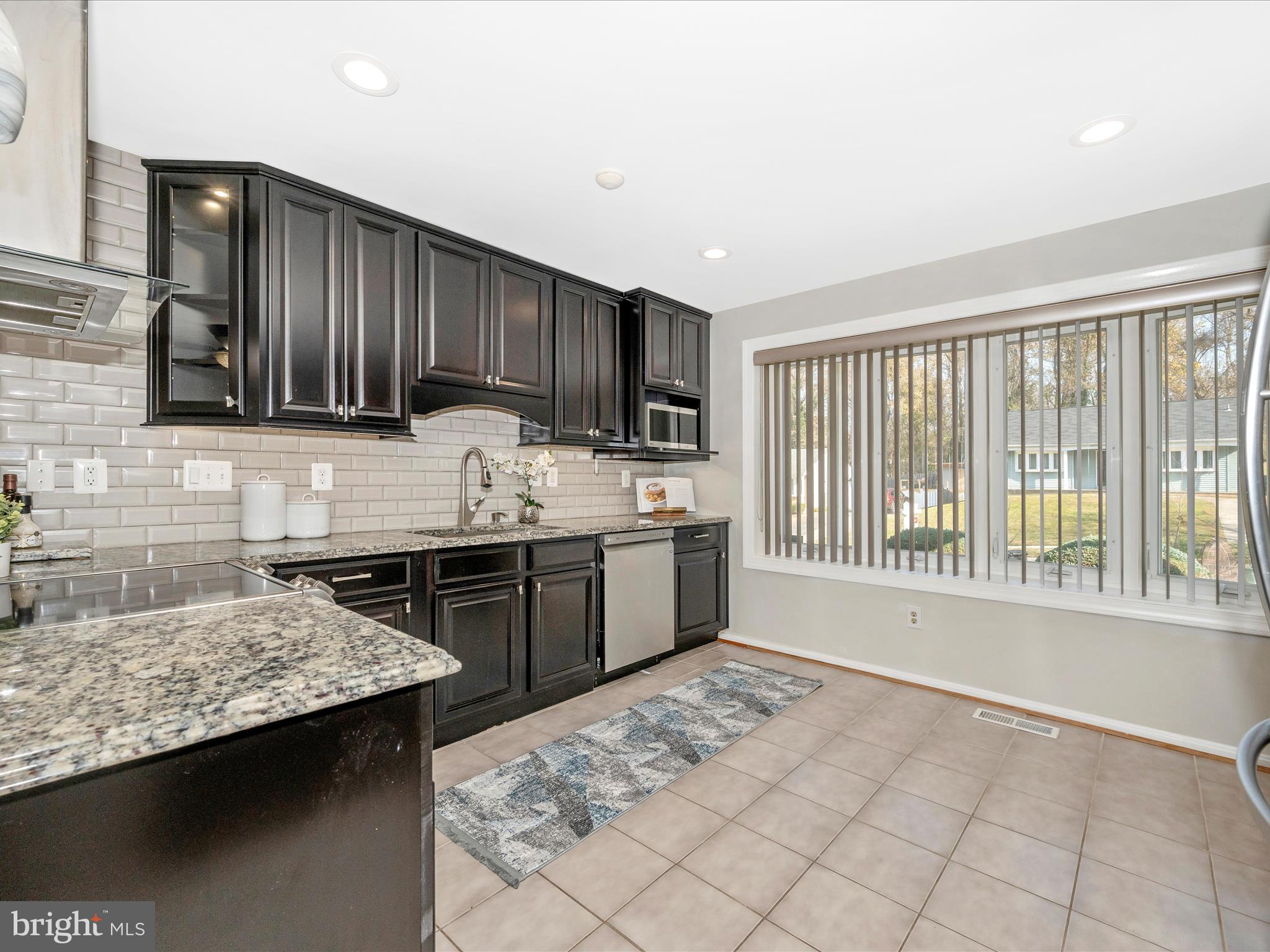 SQUIRES WOOD - Residential