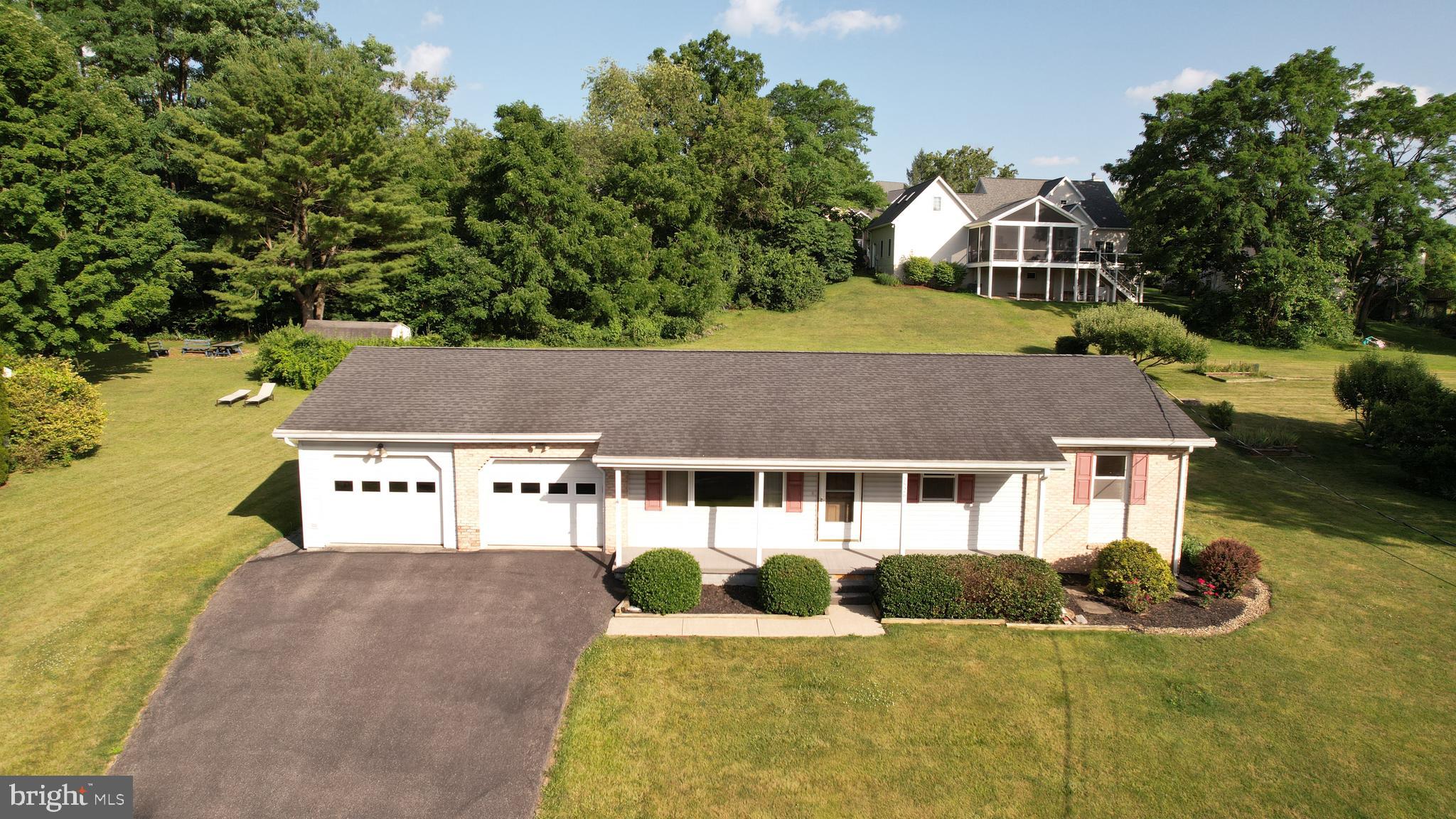 1526 YARDAL ROAD