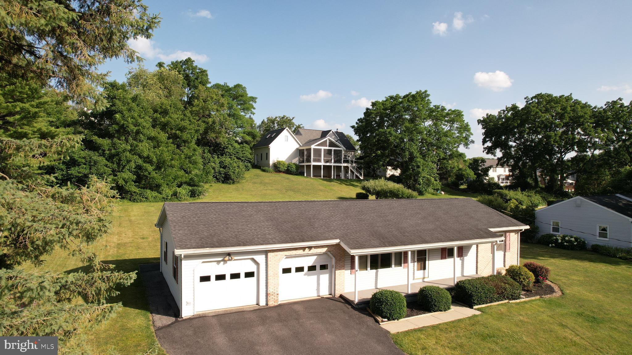 1526 YARDAL ROAD