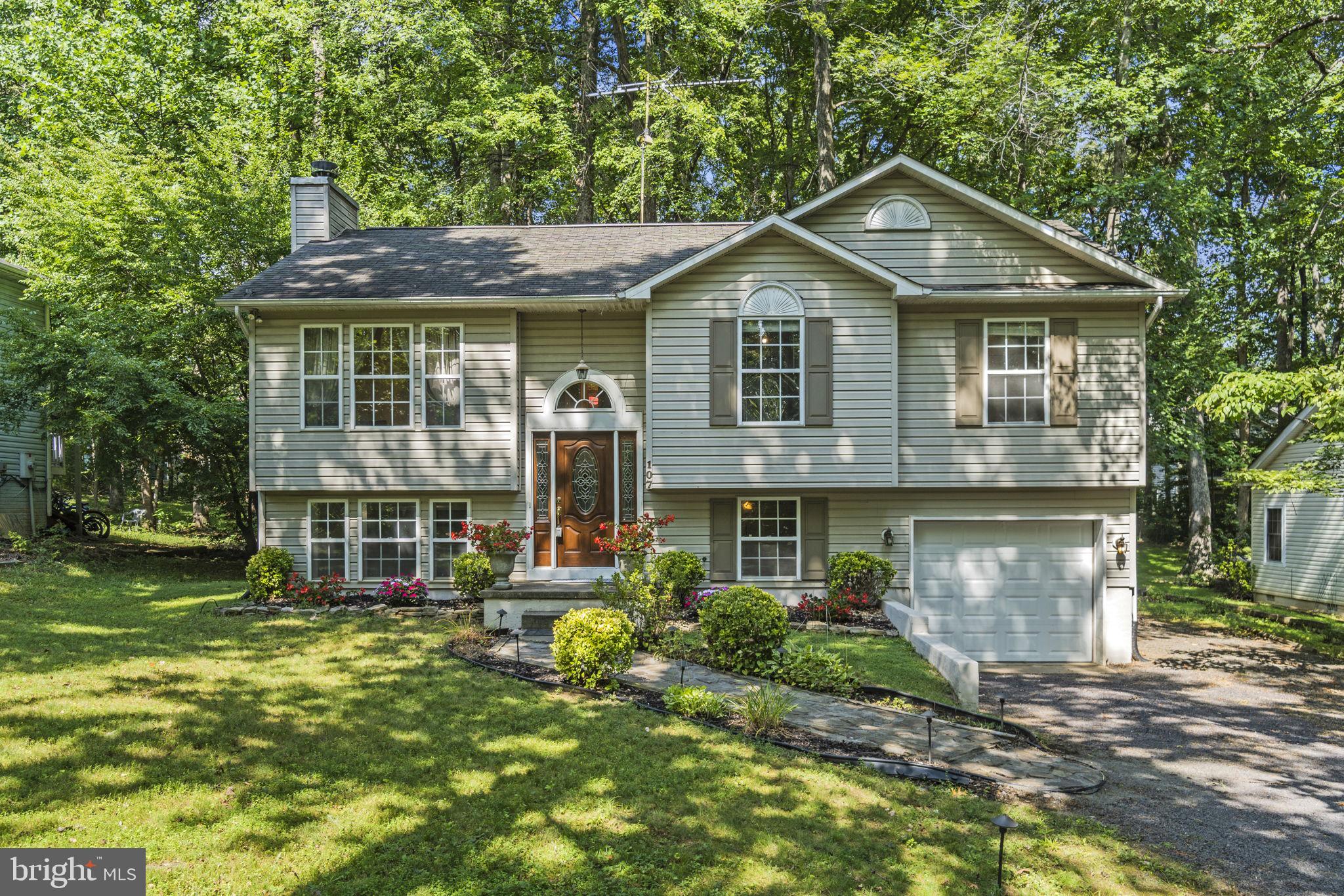 LAKE OF THE WOODS - Residential