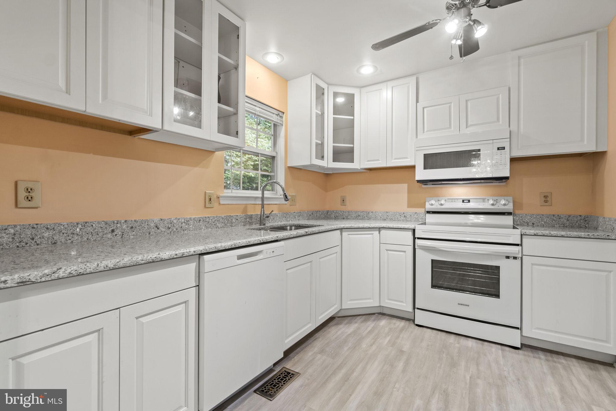 LAKE OF THE WOODS - Residential