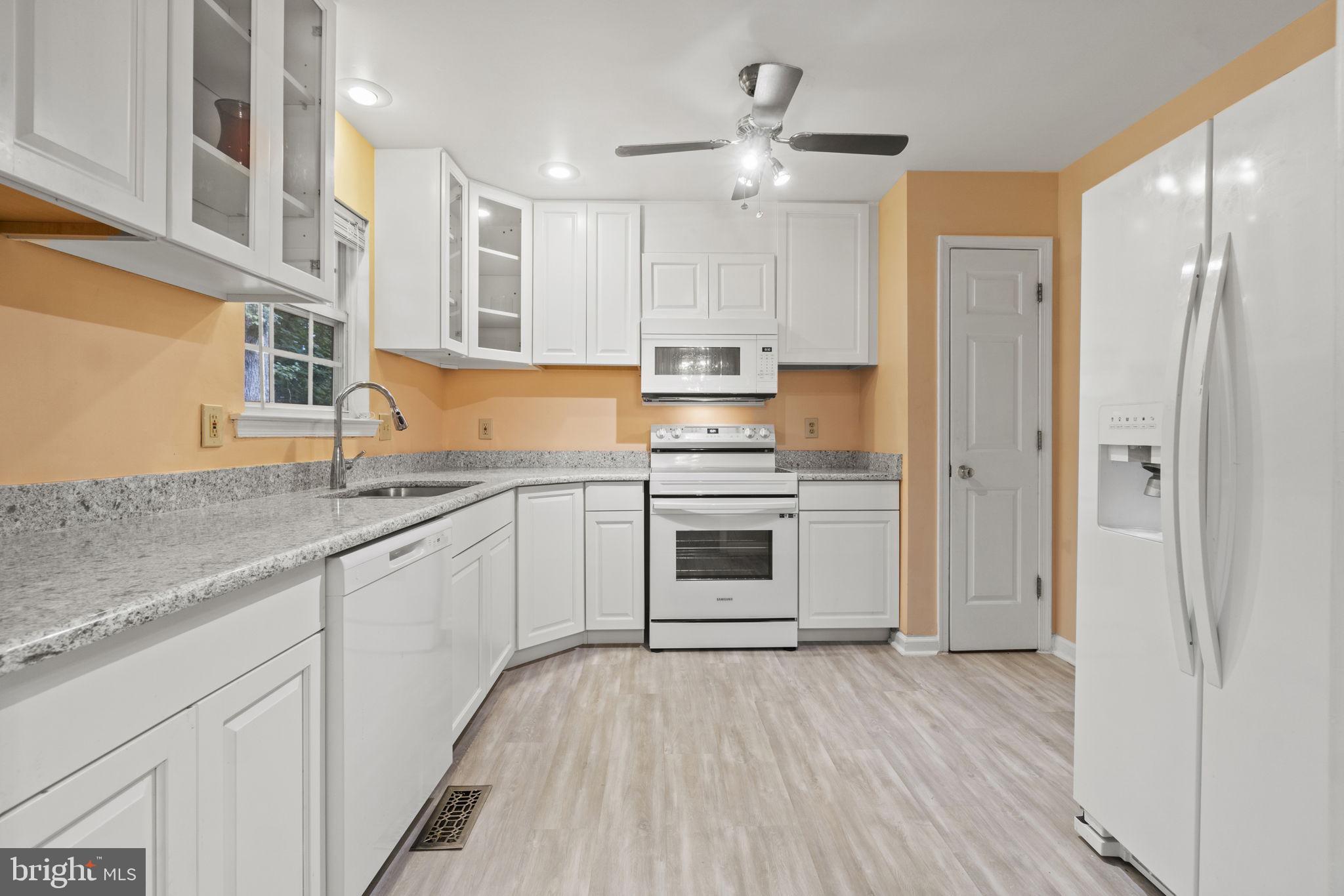 LAKE OF THE WOODS - Residential