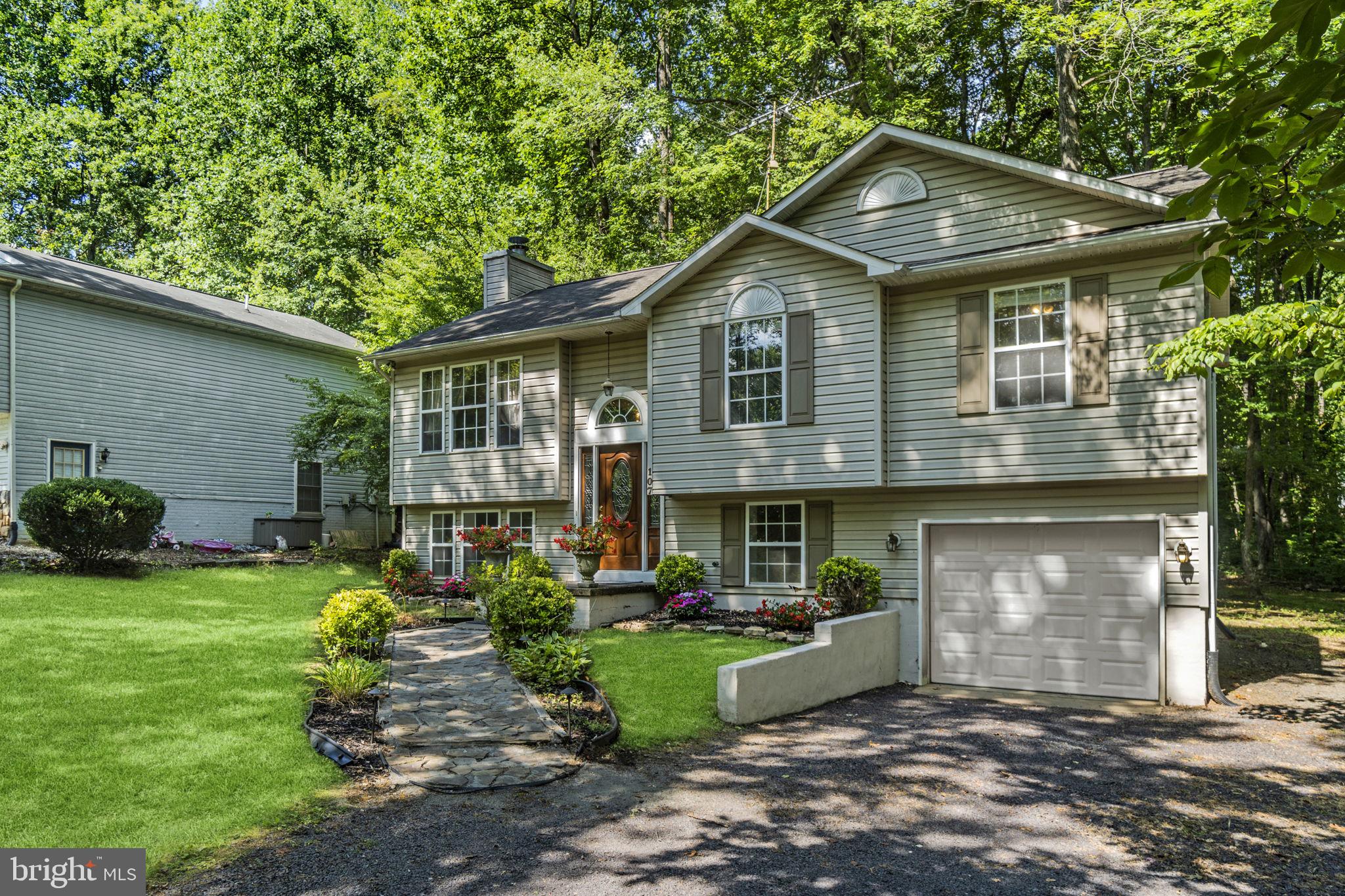 LAKE OF THE WOODS - Residential