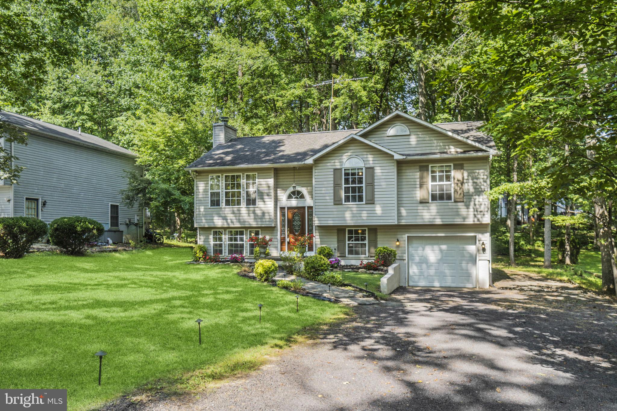 LAKE OF THE WOODS - Residential
