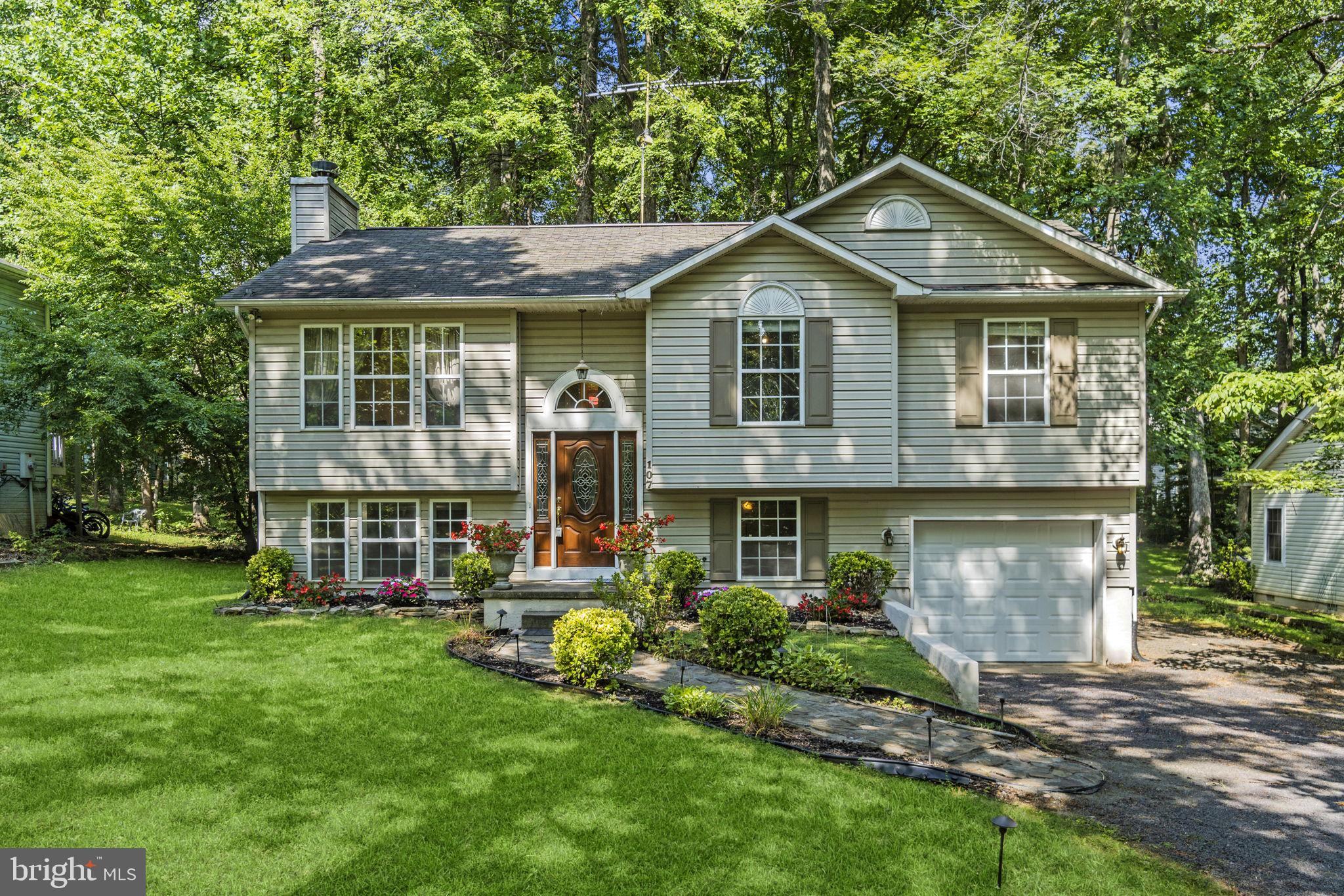 LAKE OF THE WOODS - Residential