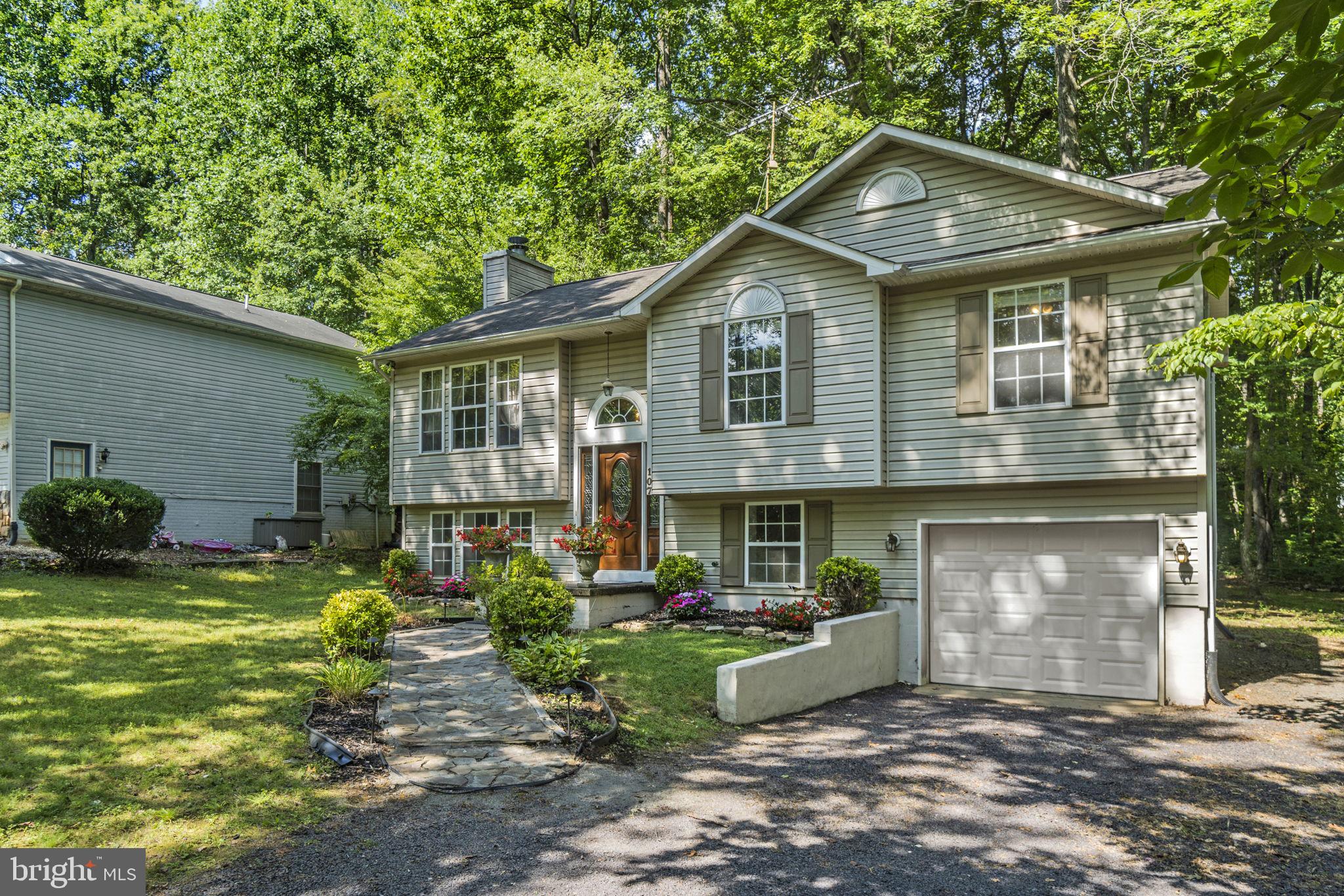 LAKE OF THE WOODS - Residential