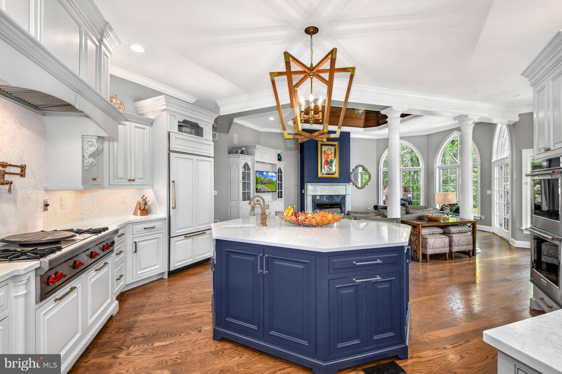 SADDLE RIDGE - Residential